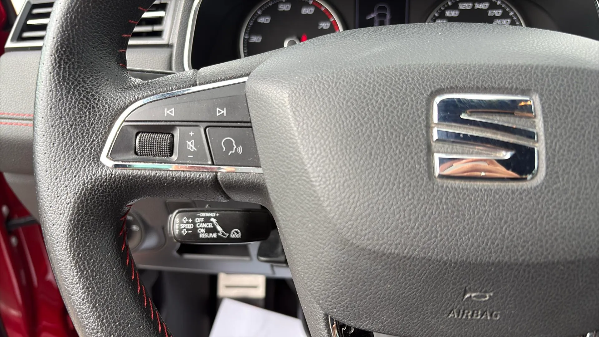 SEAT Arona 1.5 TSI FR - foto 11