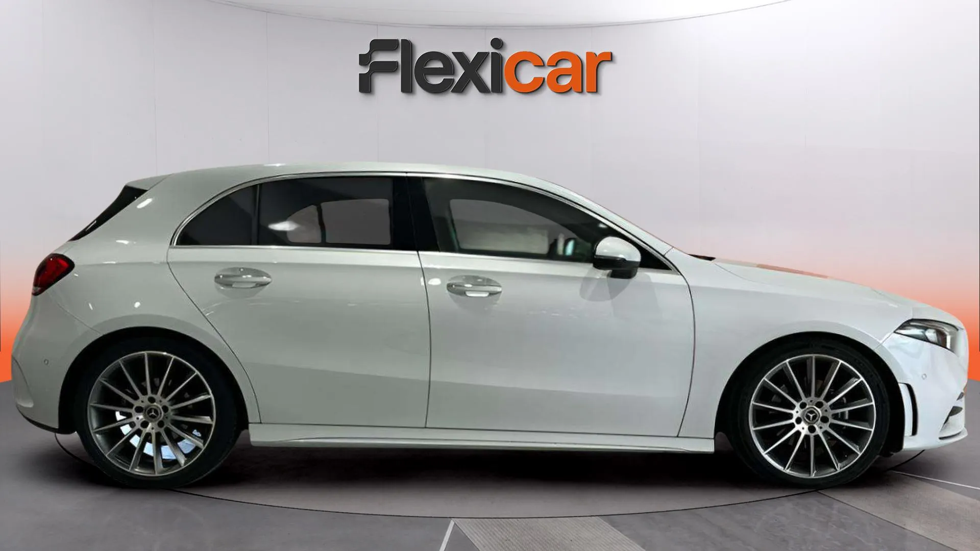 Mercedes-Benz Clase A A 180 - foto 8