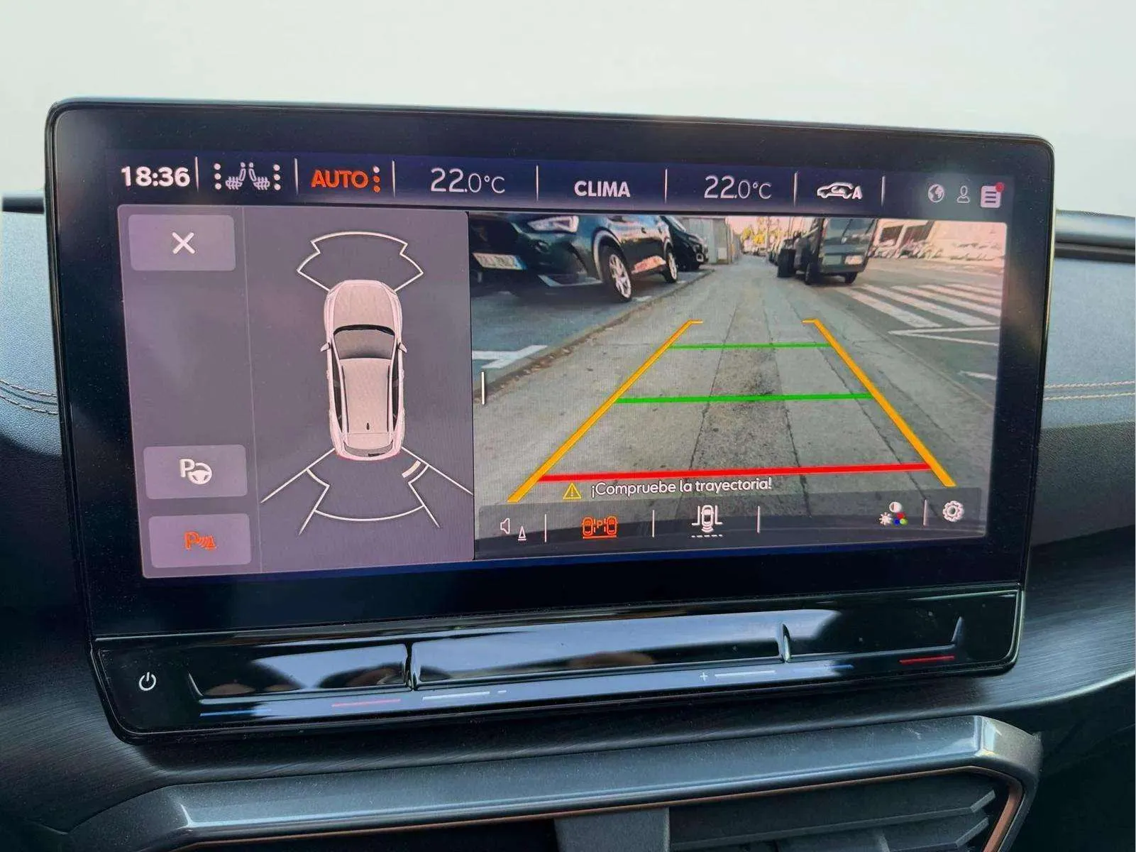 Cupra Formentor 1.5 TSI DSG - foto 18