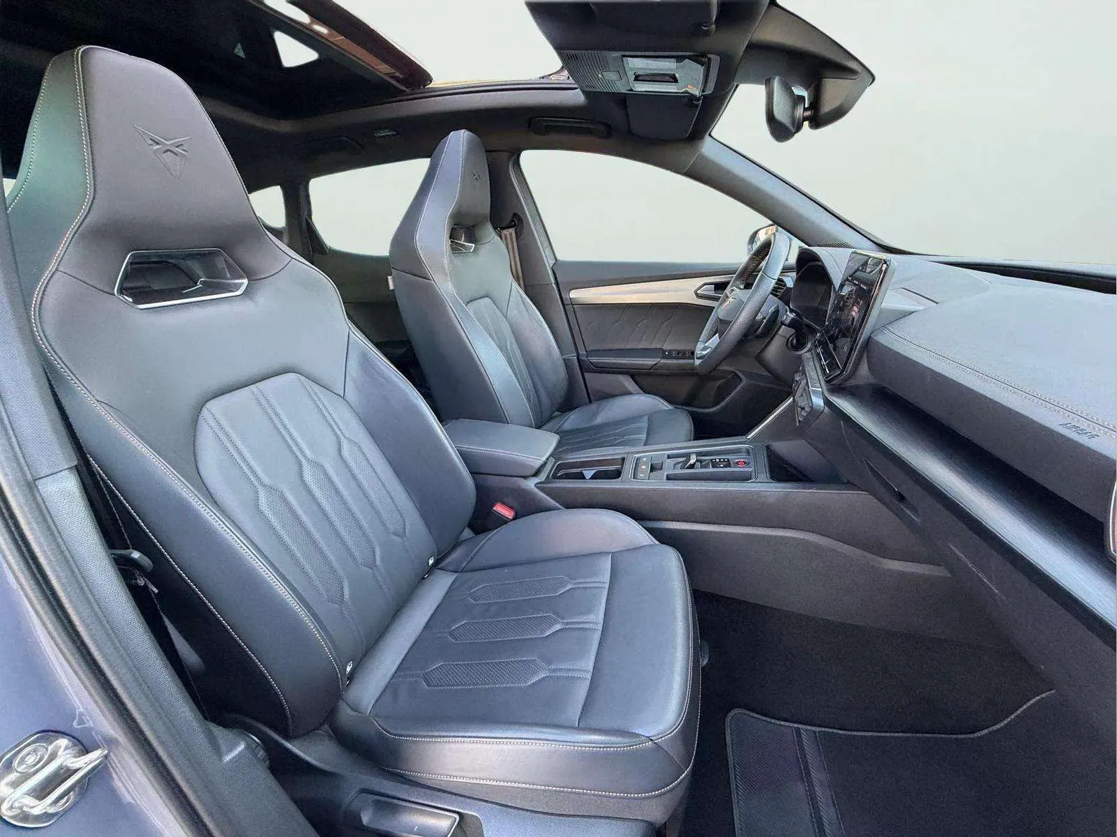 Cupra Formentor 1.5 TSI DSG - foto 14