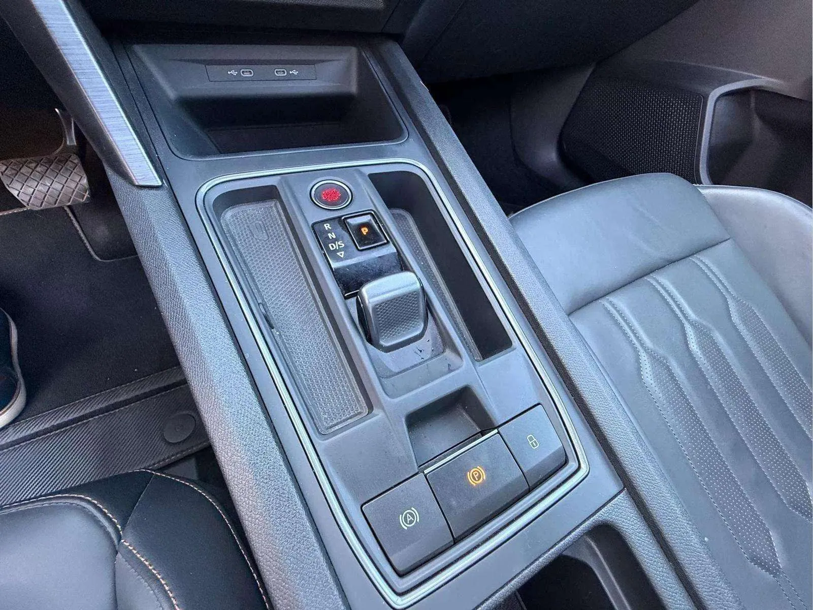 Cupra Formentor 1.5 TSI DSG - foto 23