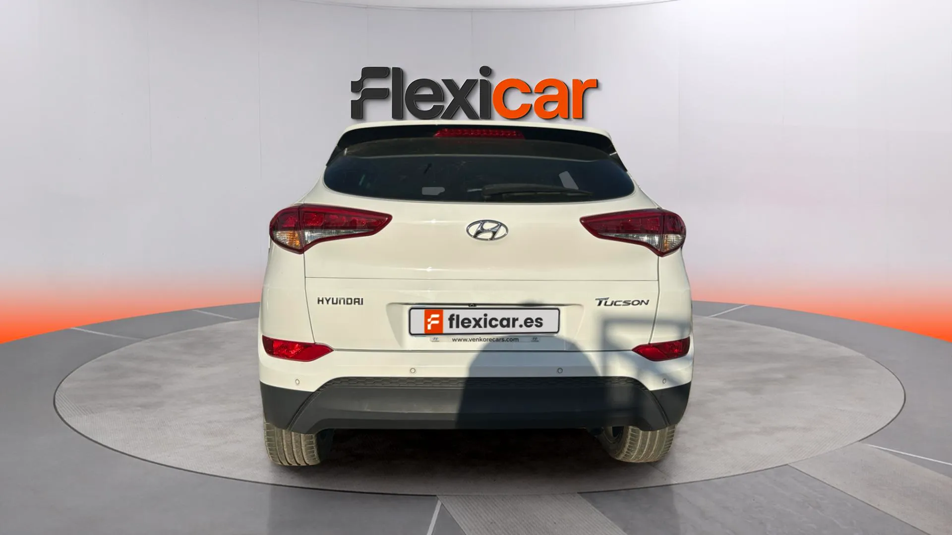 Hyundai Tucson 1.7 CRDi BD Klass Nav 4x2 - foto 6
