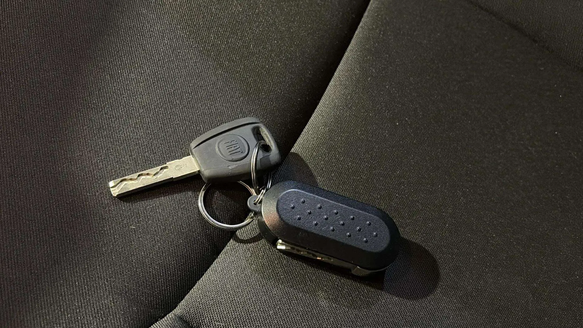 Fiat 500 Monotrim 1.0 Hybrid - foto 16