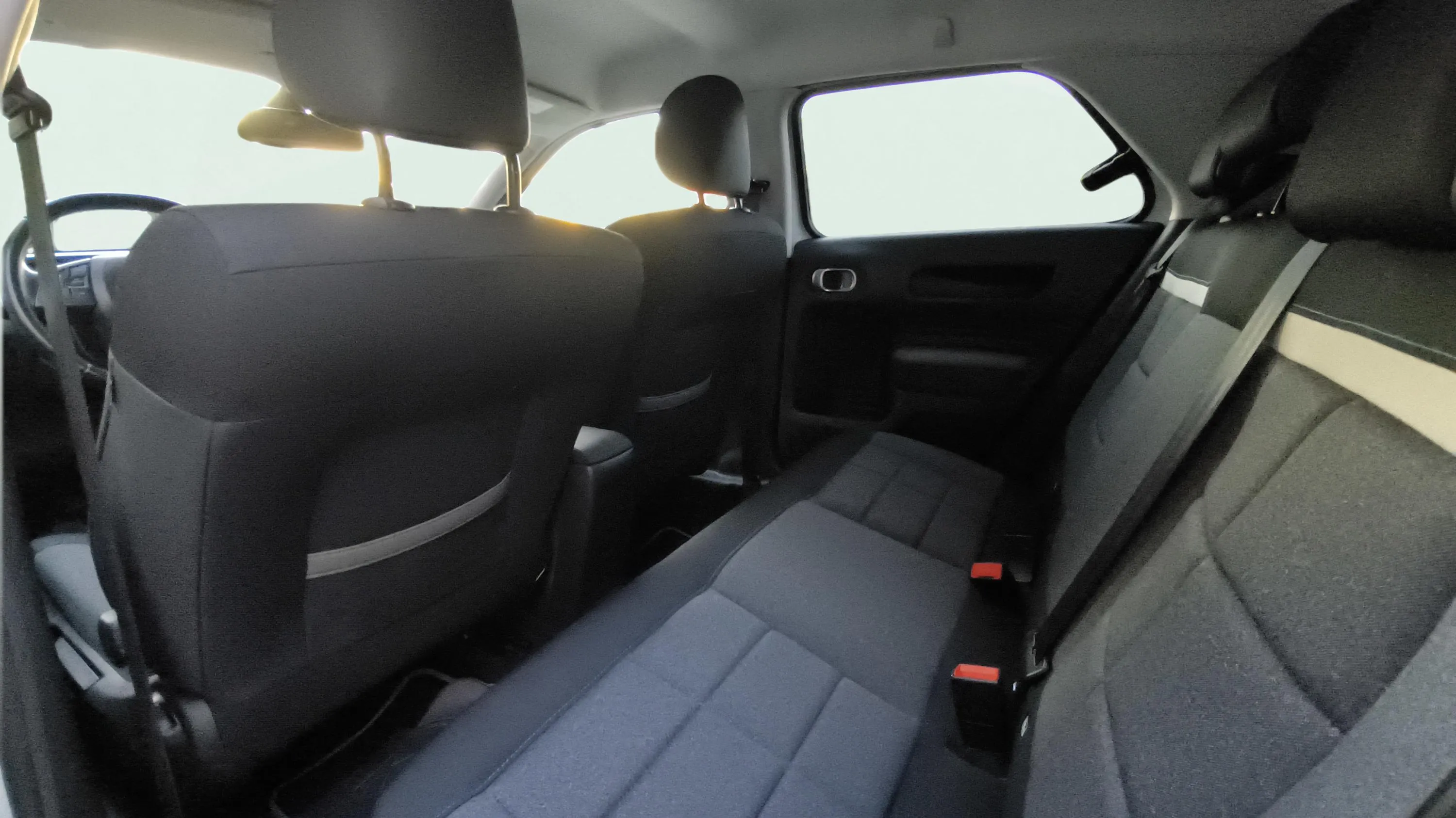 Citroën C4 Cactus PureTech 110 Live - foto 28