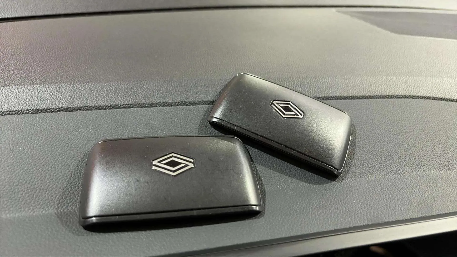 Renault Austral Techno E-Tech Full Hybrid - foto 18