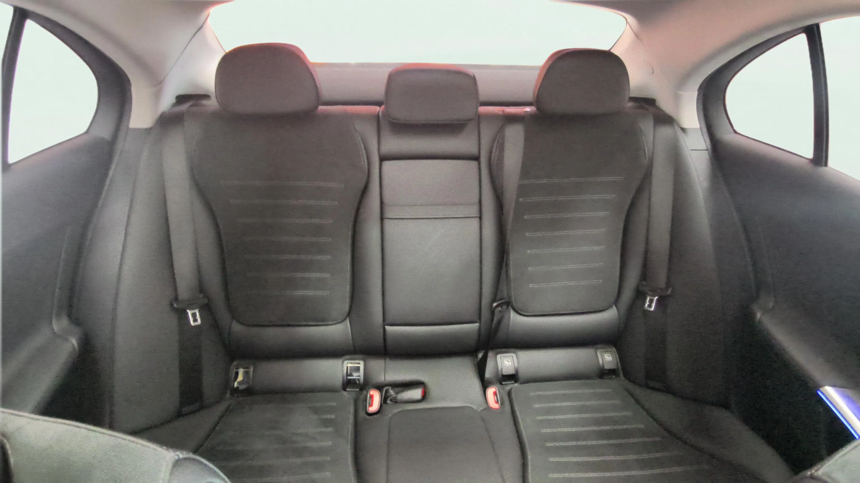 Mercedes-Benz Clase C C 220 d - foto 13
