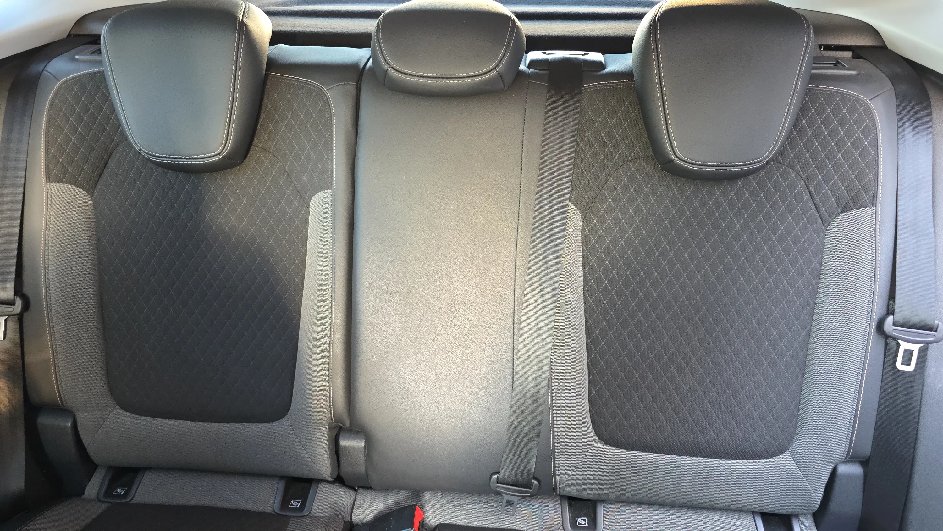 Opel Grandland 1.2 Turbo Edition - foto 19