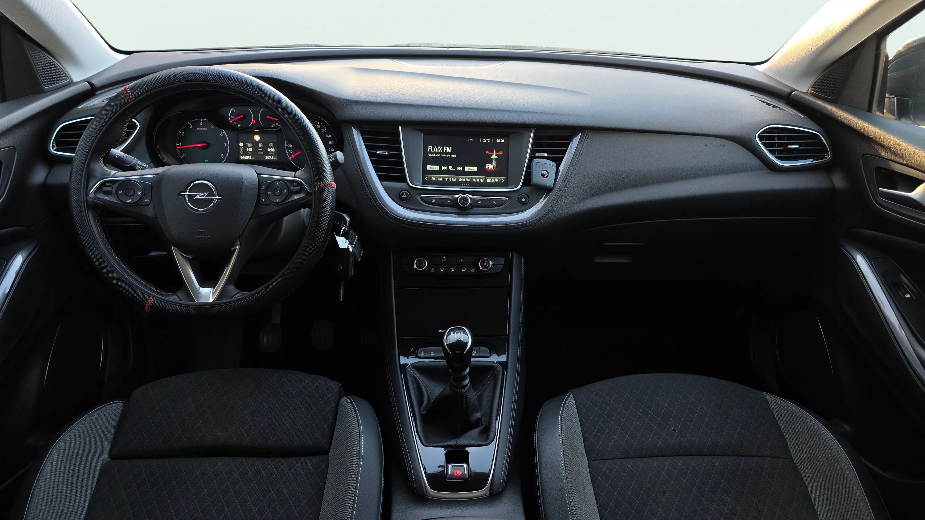 Opel Grandland 1.2 Turbo Edition - foto 11