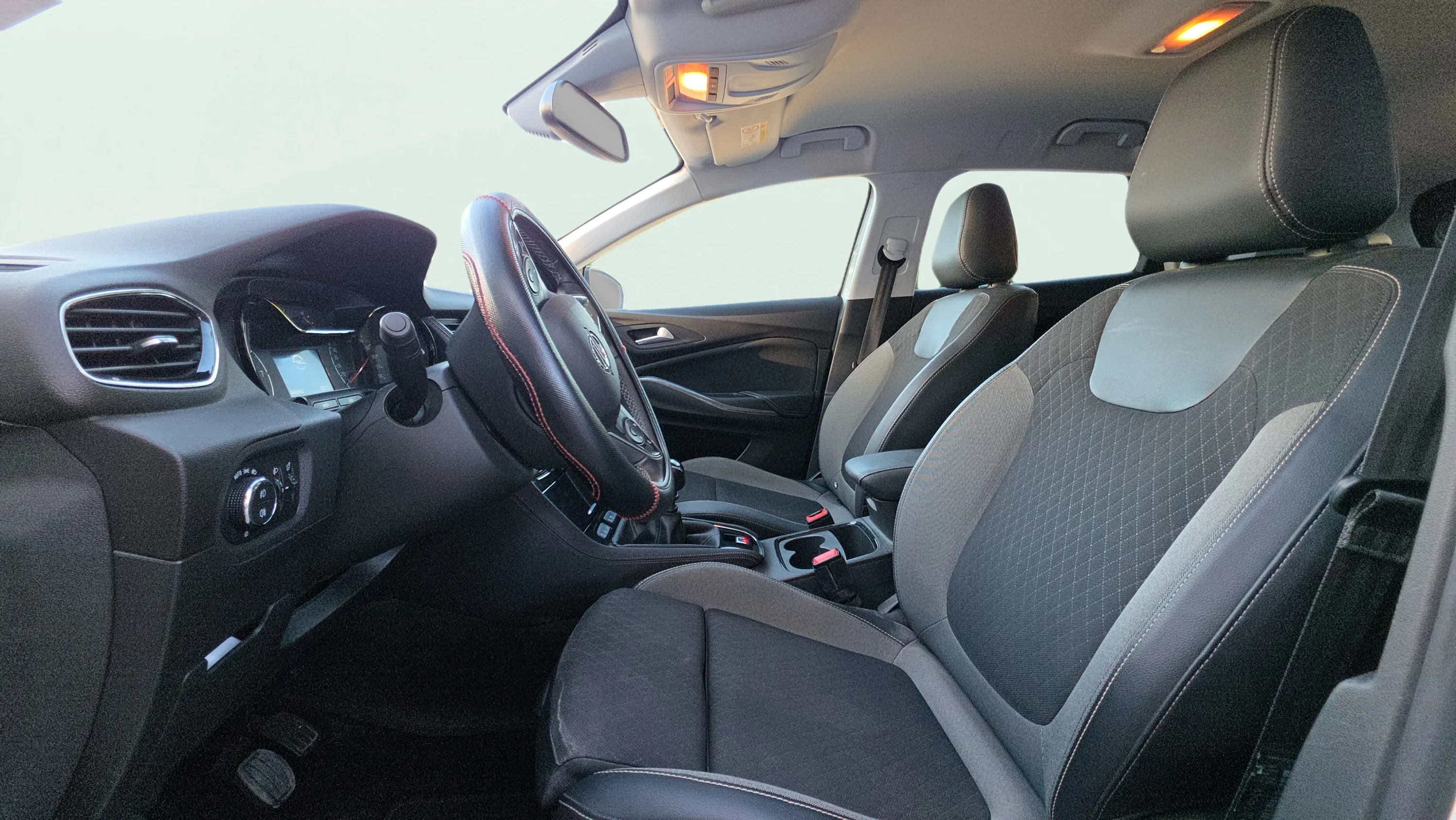 Opel Grandland 1.2 Turbo Edition - foto 10