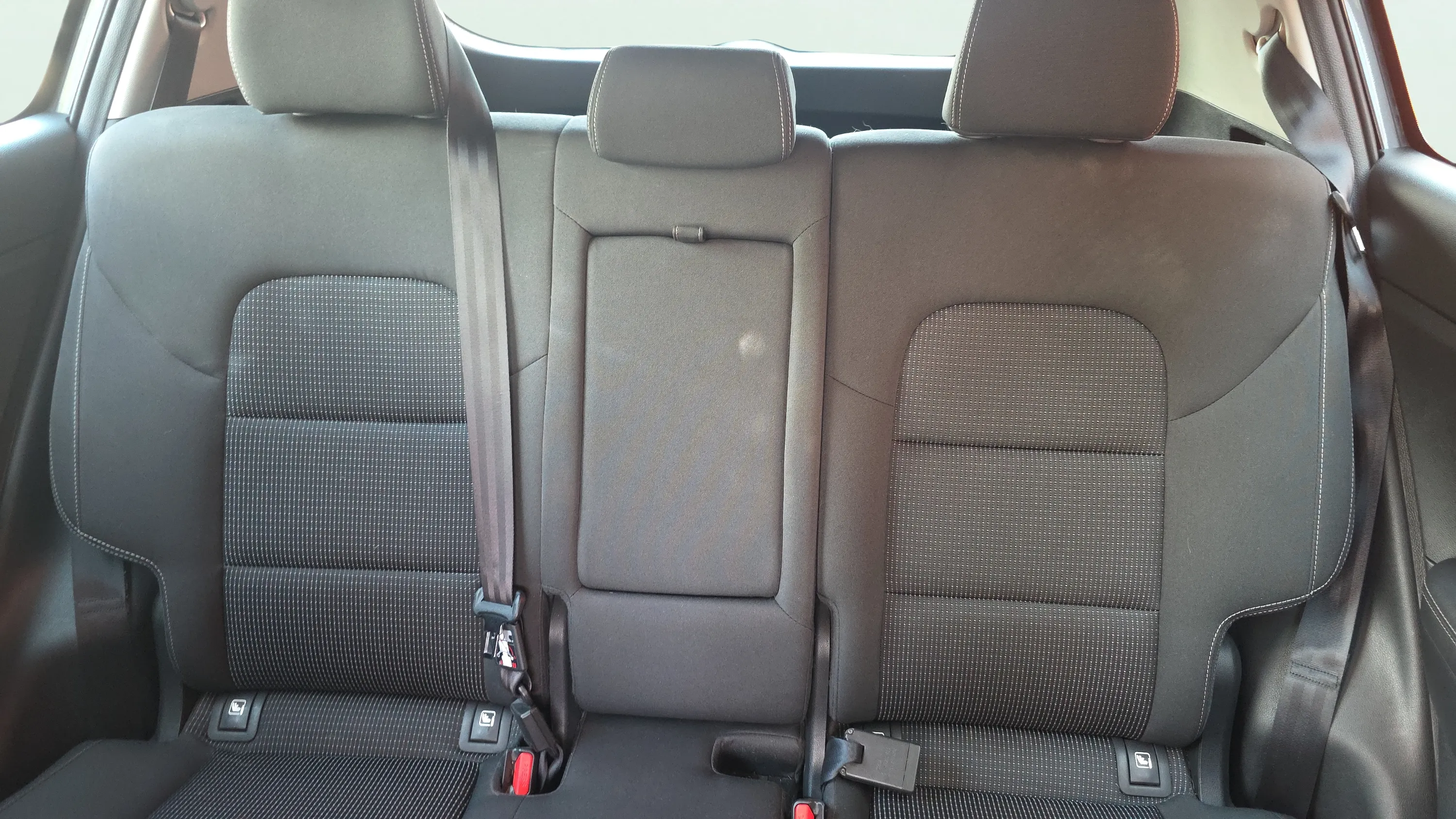 Kia Sportage 1.6 GDi x-Tech18 4x2 - foto 20