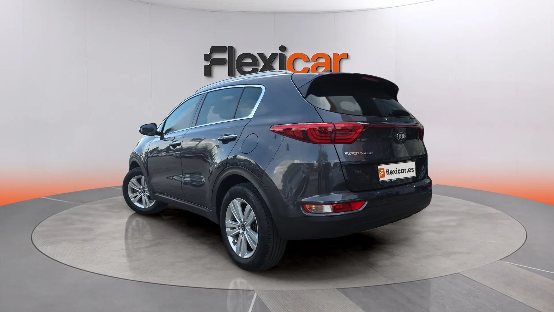 Kia Sportage 1.6 GDi x-Tech18 4x2 - foto 5