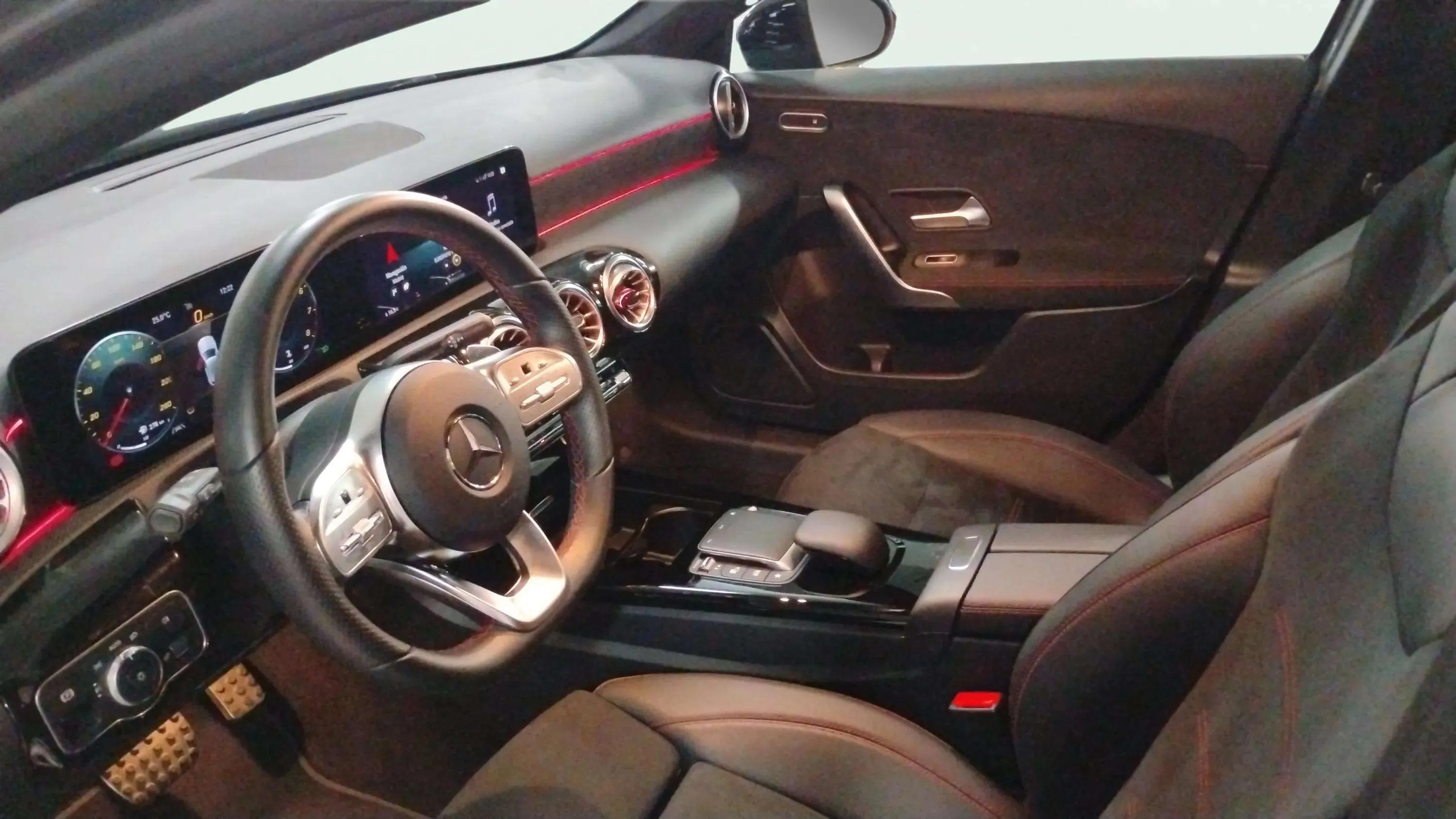 Mercedes-Benz Clase A A 180 - foto 6