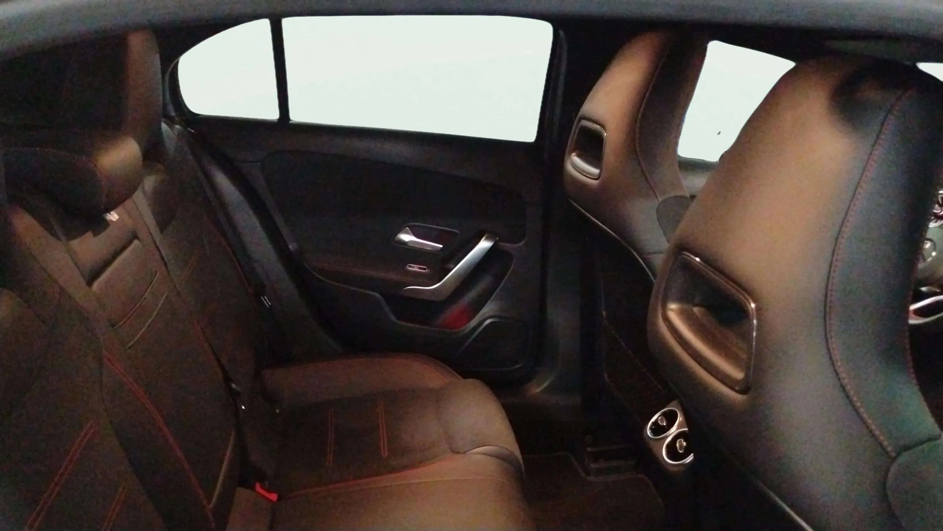 Mercedes-Benz Clase A A 180 - foto 16
