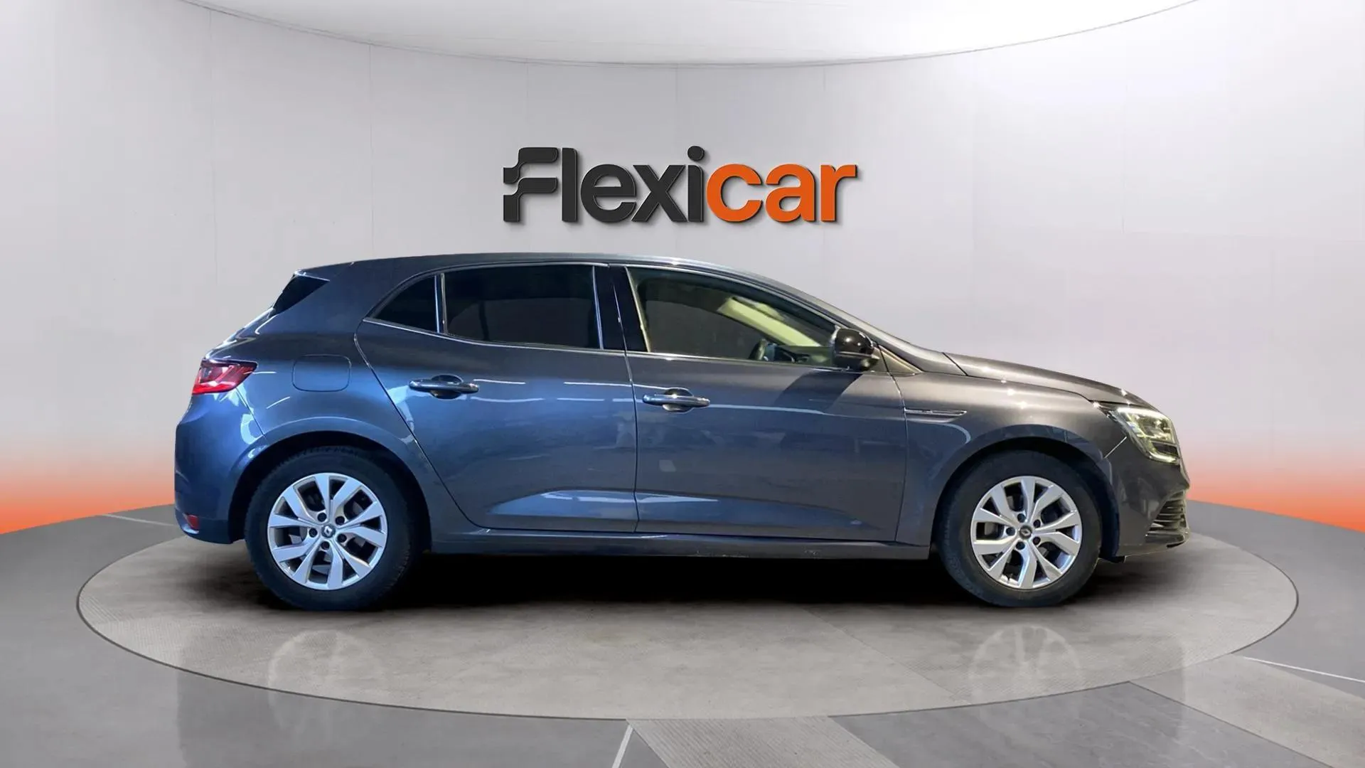 Renault Mégane Bose TCe GPF EDC - foto 8