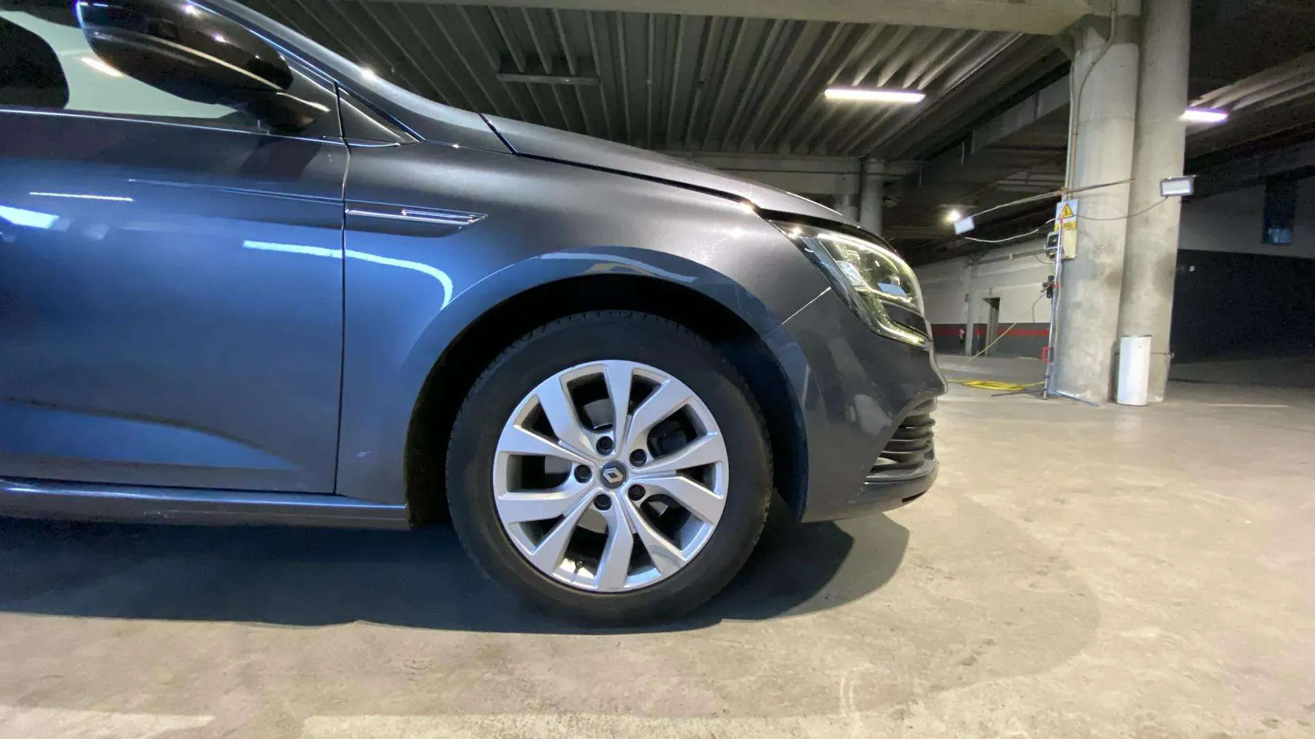 Renault Mégane Bose TCe GPF EDC - foto 14
