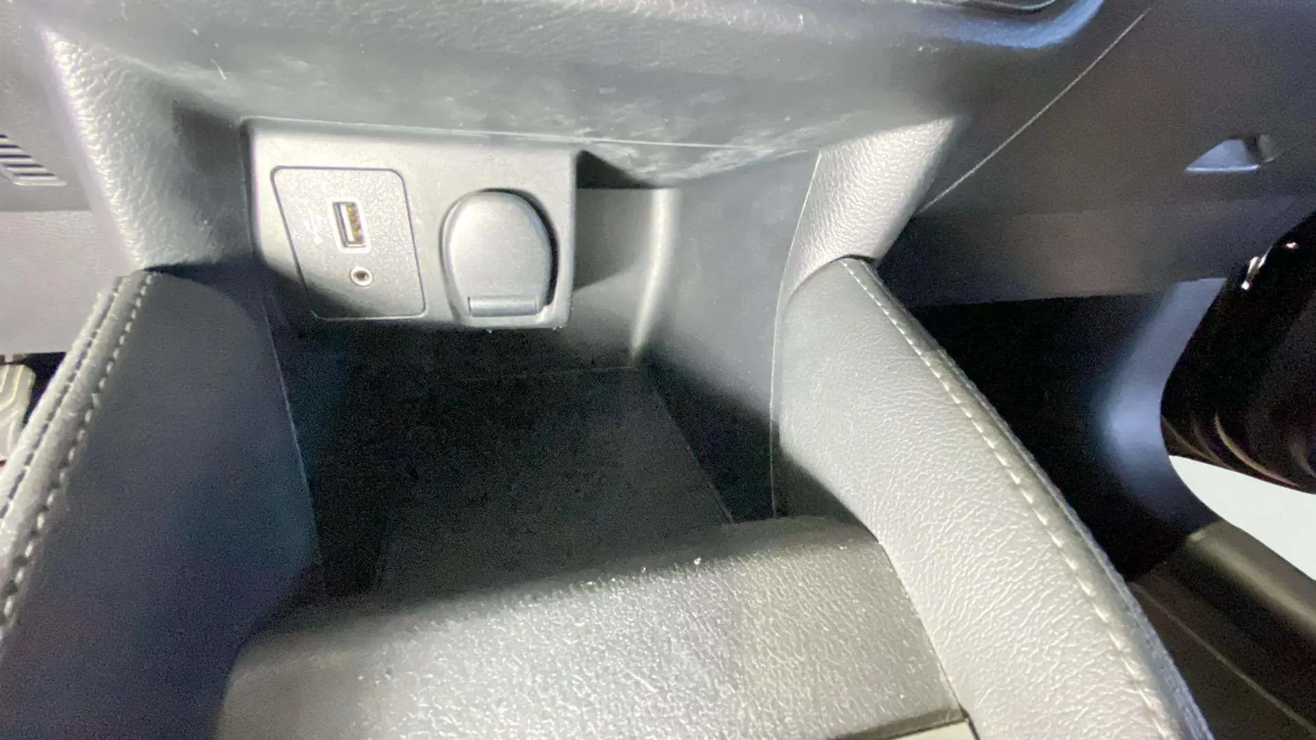 Nissan Micra IG-T E6D Acenta - foto 28