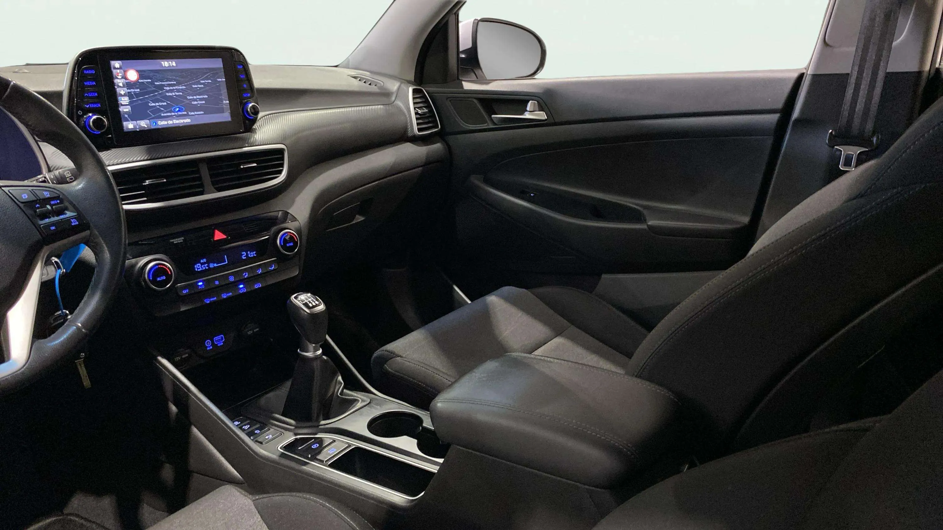 Hyundai Tucson 1.6 CRDi 48V Maxx - foto 37