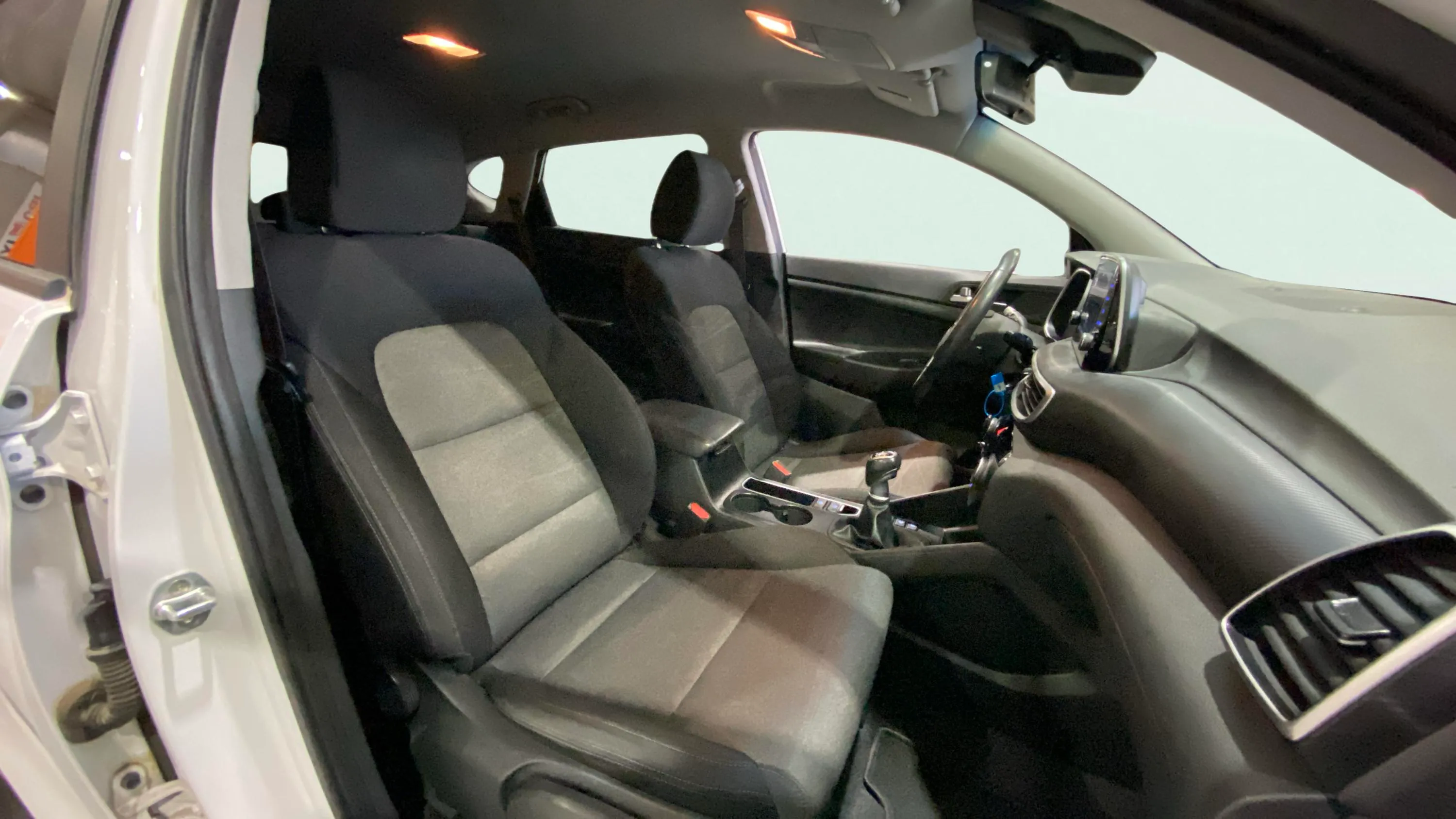Hyundai Tucson 1.6 CRDi 48V Maxx - foto 11