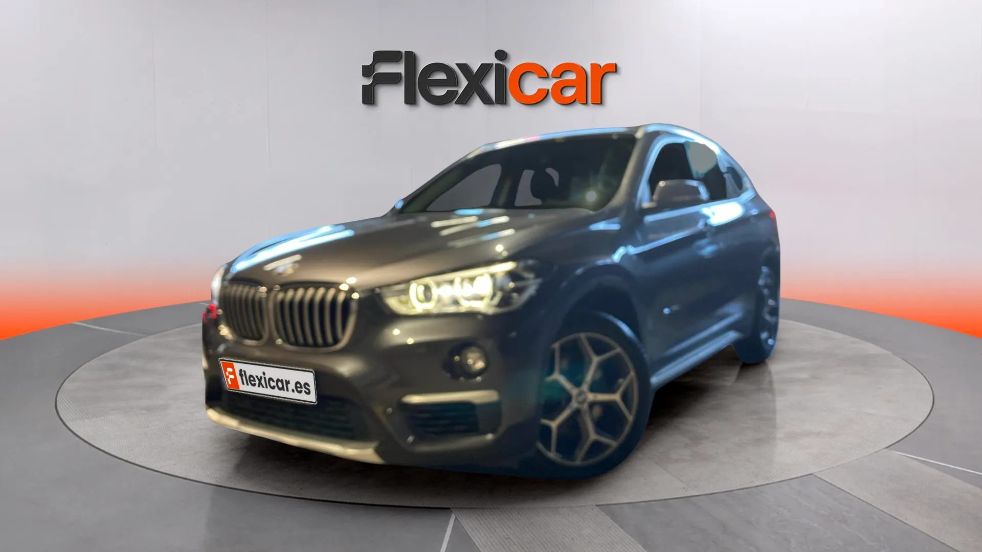 BMW X1 sDrive18d - foto 34