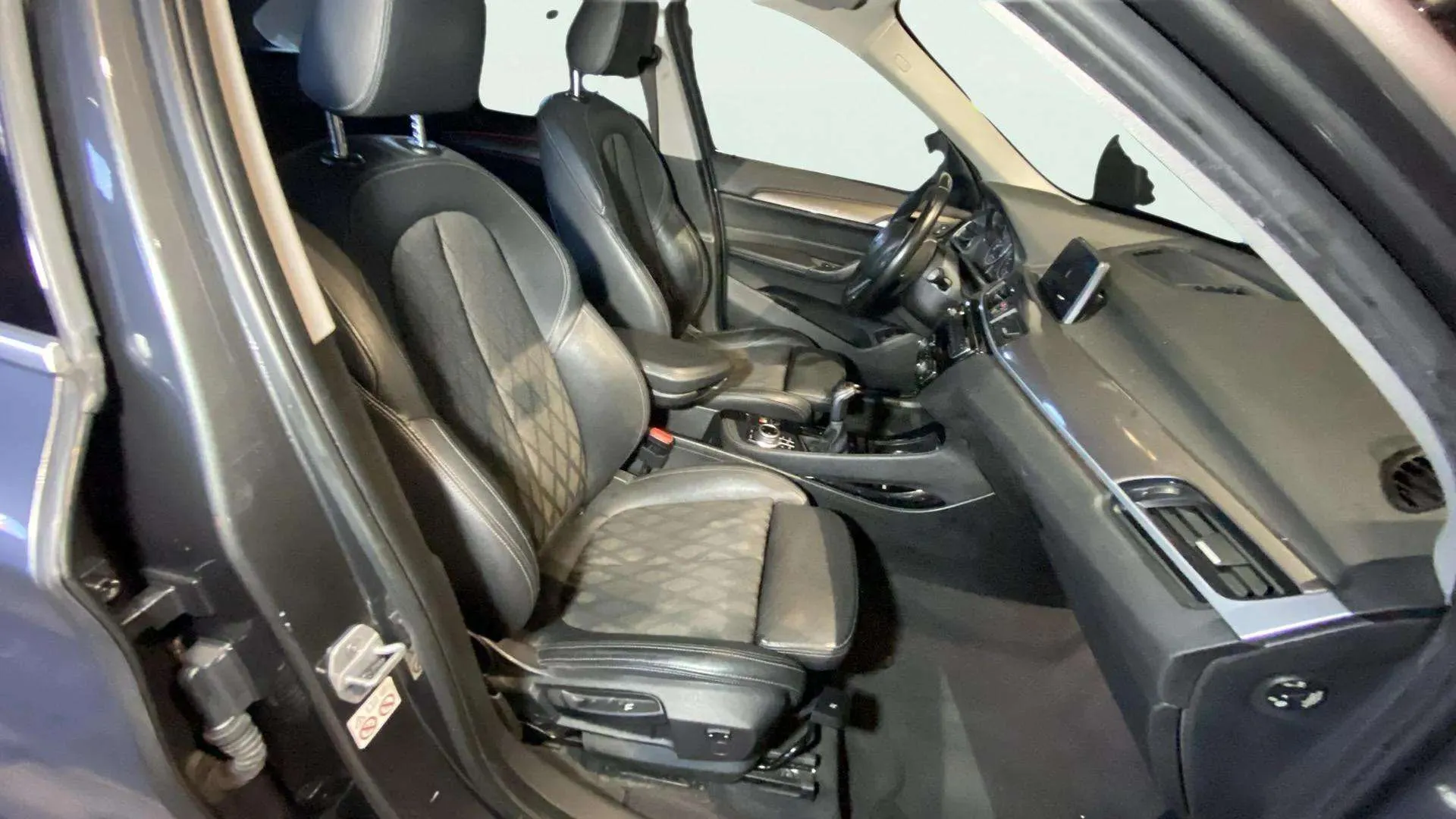 BMW X1 sDrive18d - foto 16