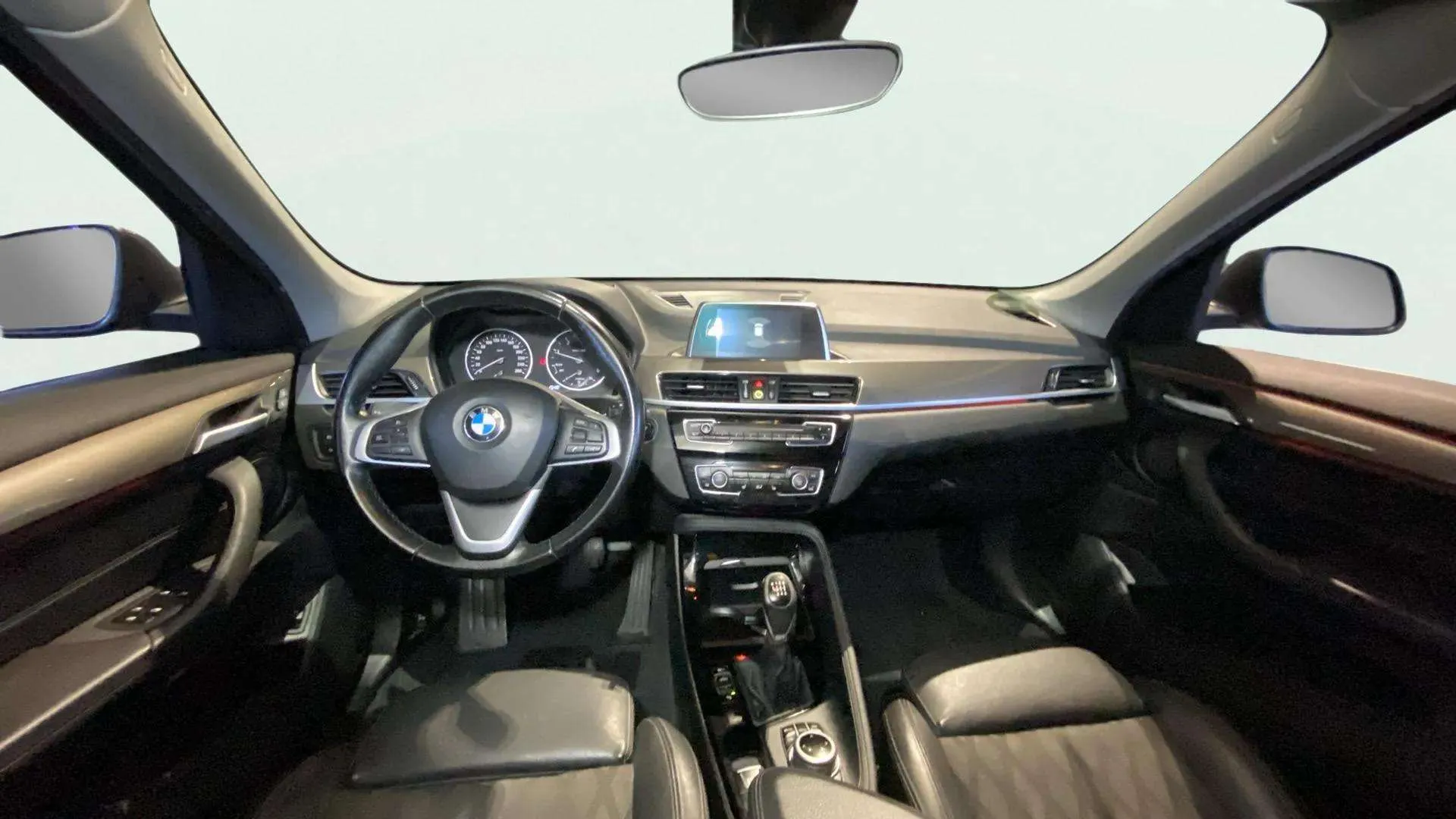 BMW X1 sDrive18d - foto 13