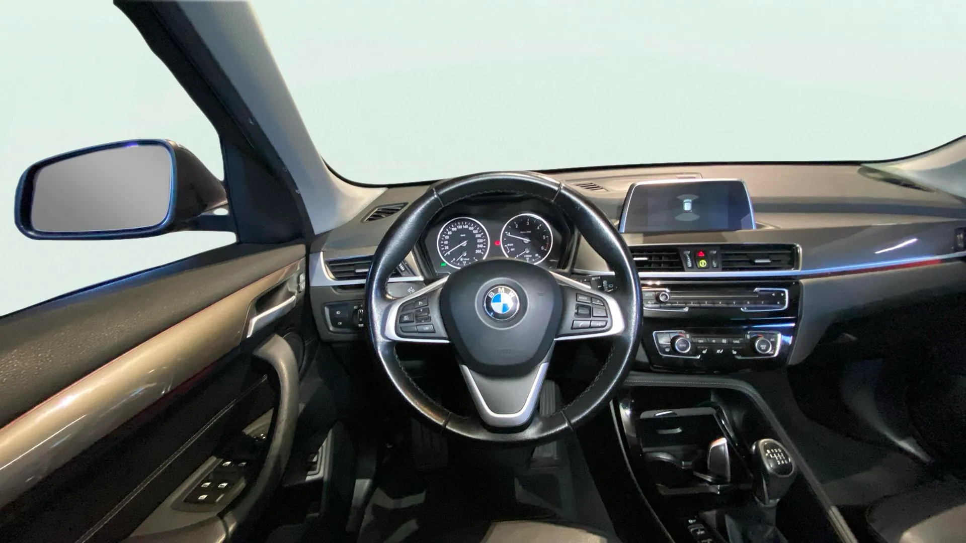 BMW X1 sDrive18d - foto 46