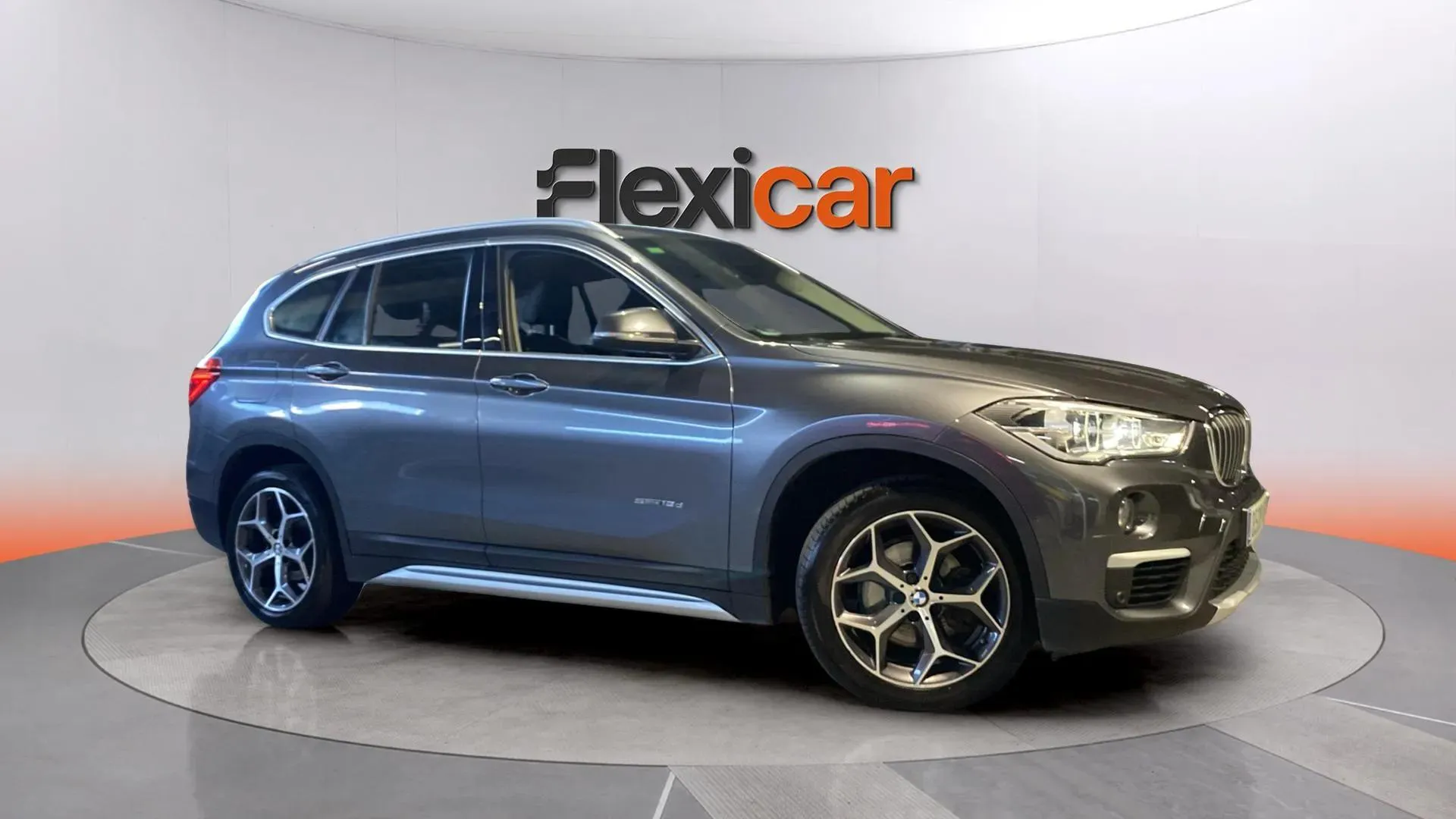 BMW X1 sDrive18d - foto 2
