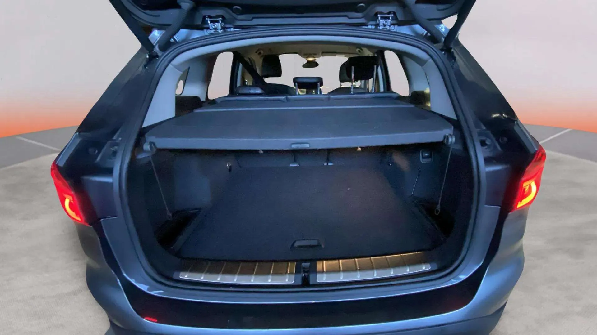 BMW X1 sDrive18d - foto 19