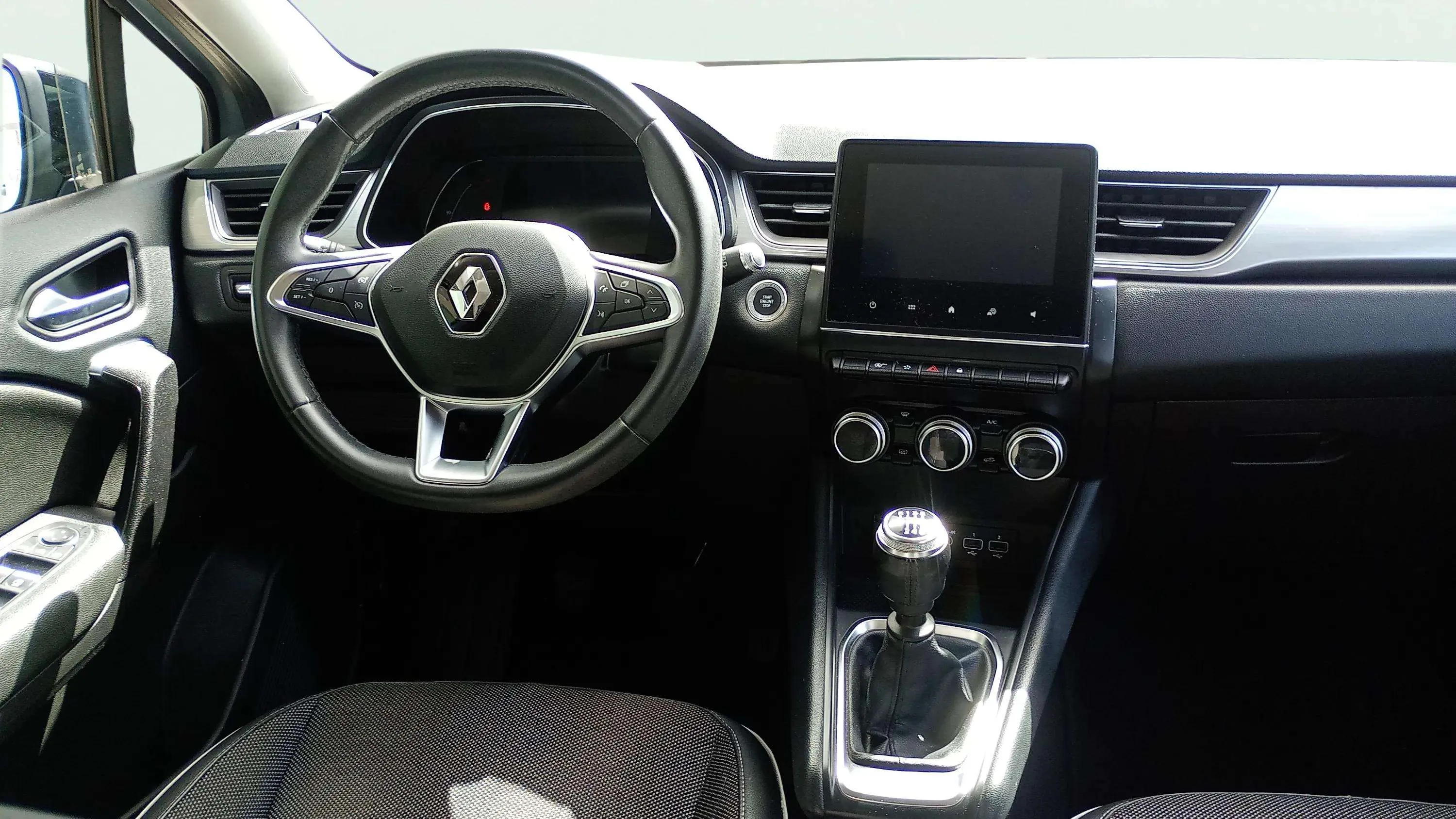Renault Captur Zen TCe 90 - foto 8