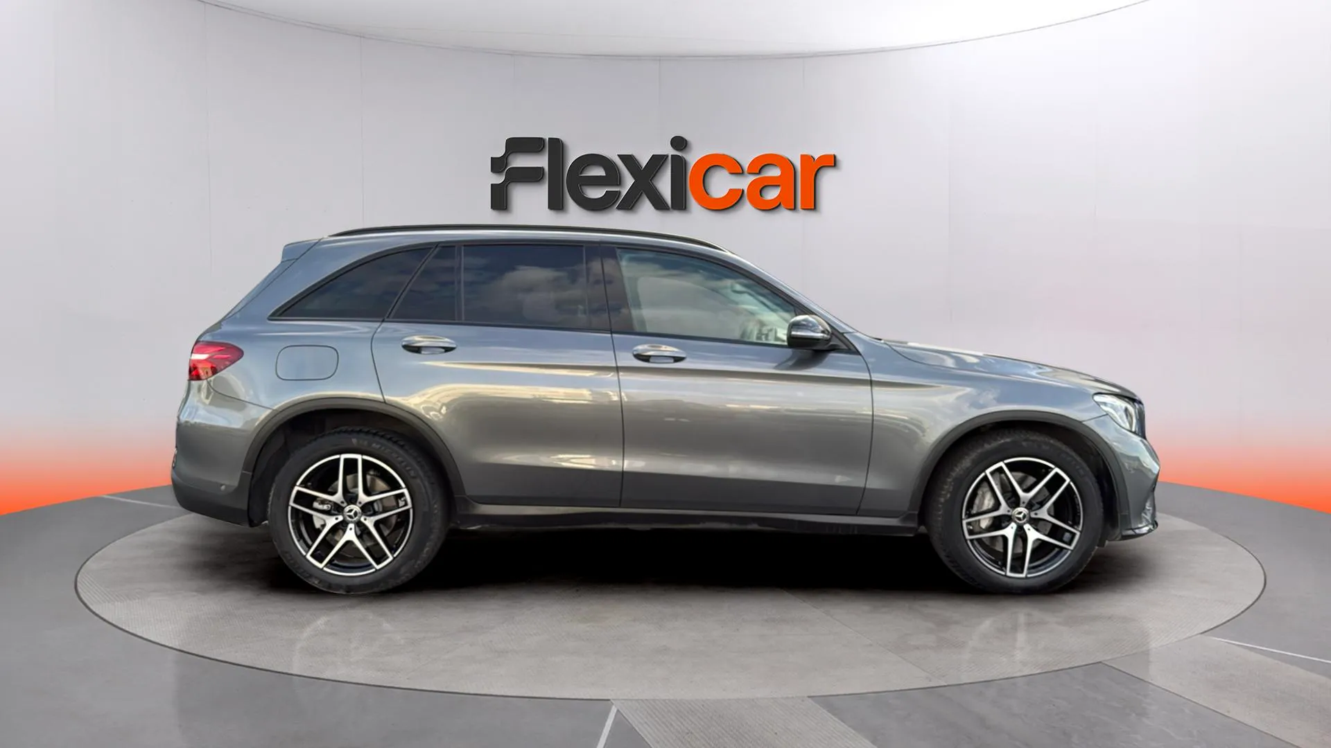 Mercedes-Benz GLC 220 d 4MATIC - foto 5
