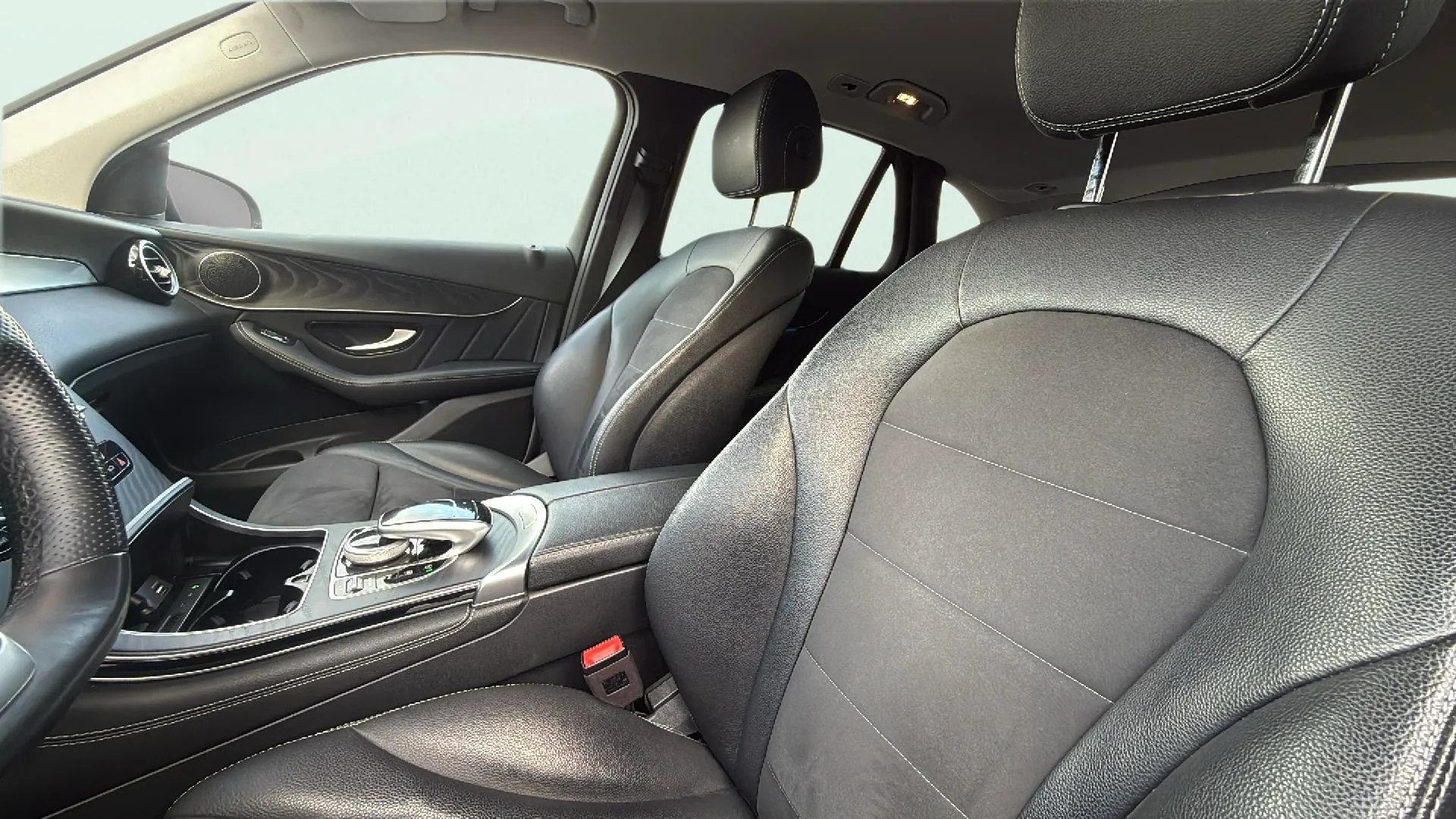 Mercedes-Benz GLC 220 d 4MATIC - foto 11