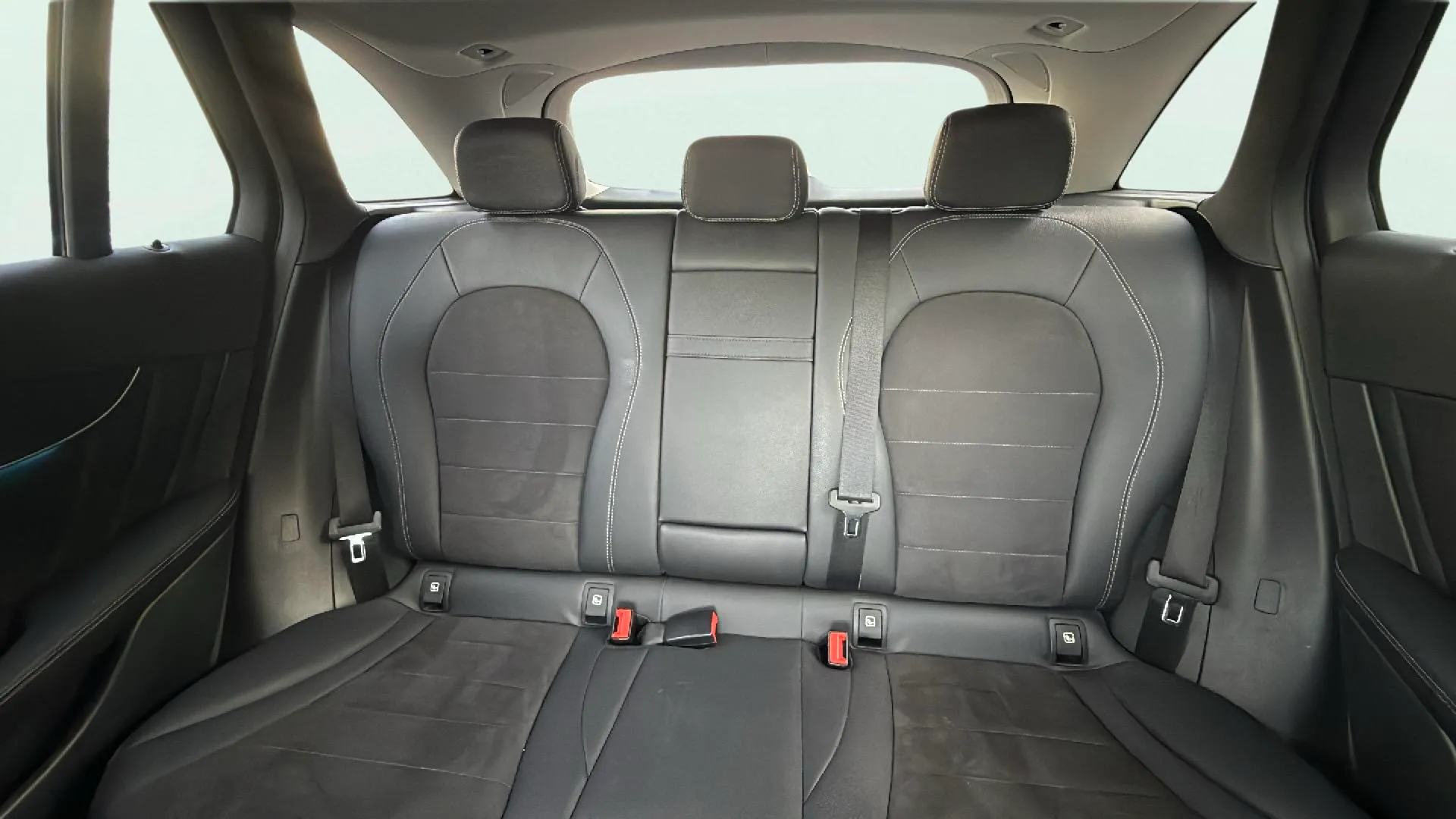 Mercedes-Benz GLC 220 d 4MATIC - foto 13