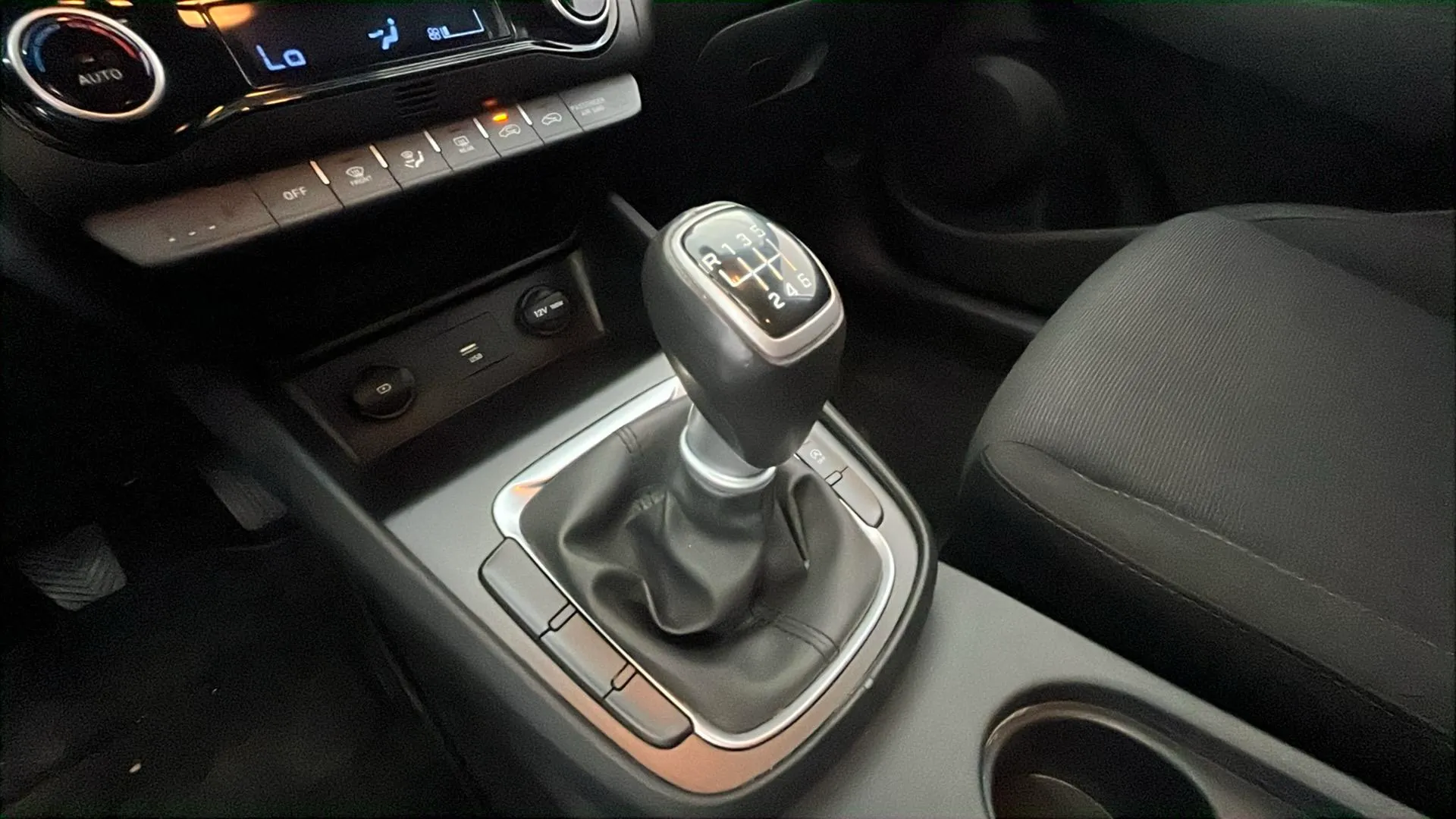 Hyundai Kona 1.0 T-GDi Klass 4x2 - foto 28