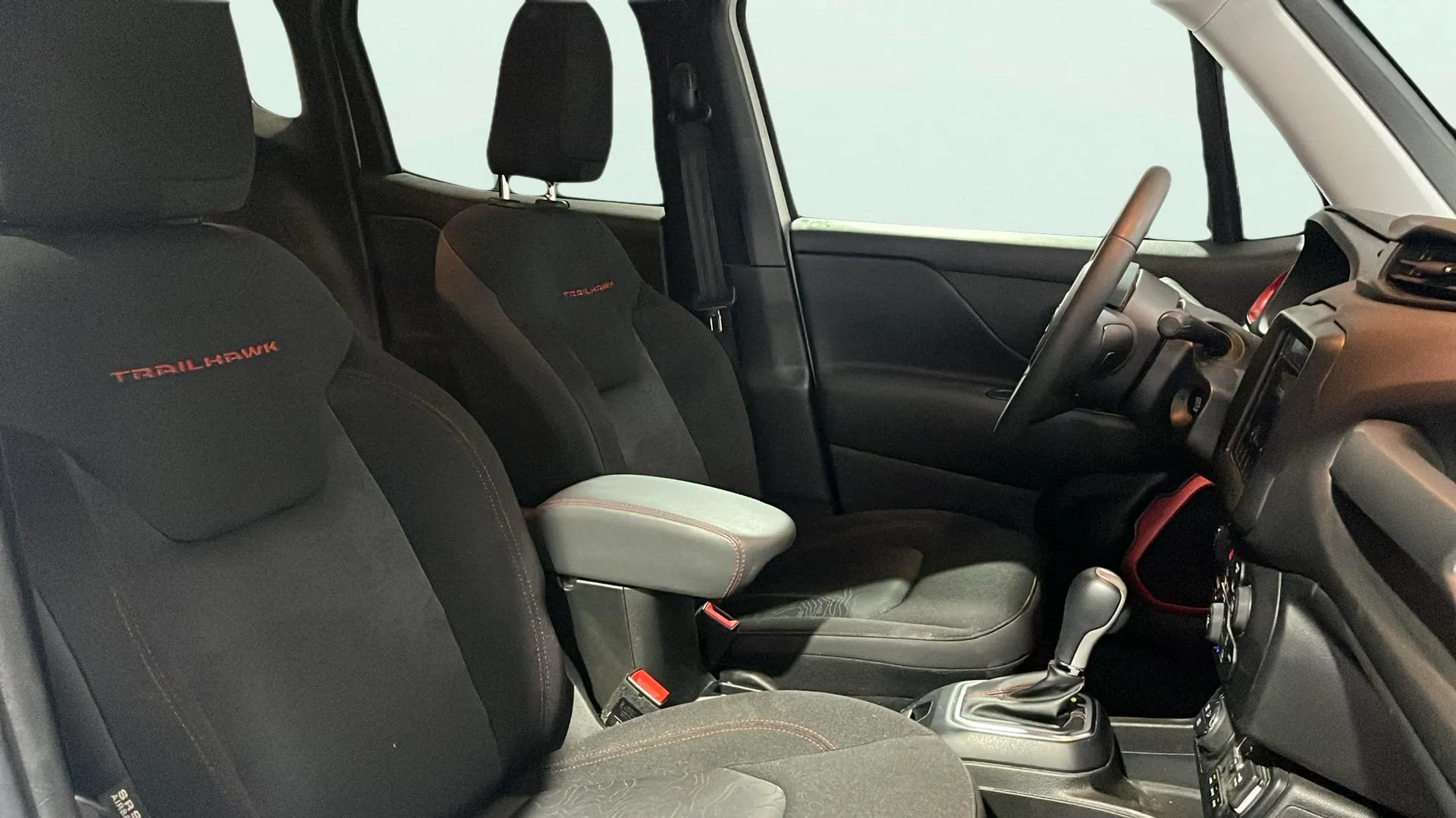 Jeep Renegade 4xe Trailhawk 1.3 PHEV Eawd - foto 17
