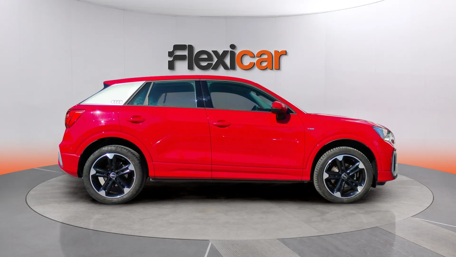 Audi Q2 S line 30 TDI S tronic - foto 2