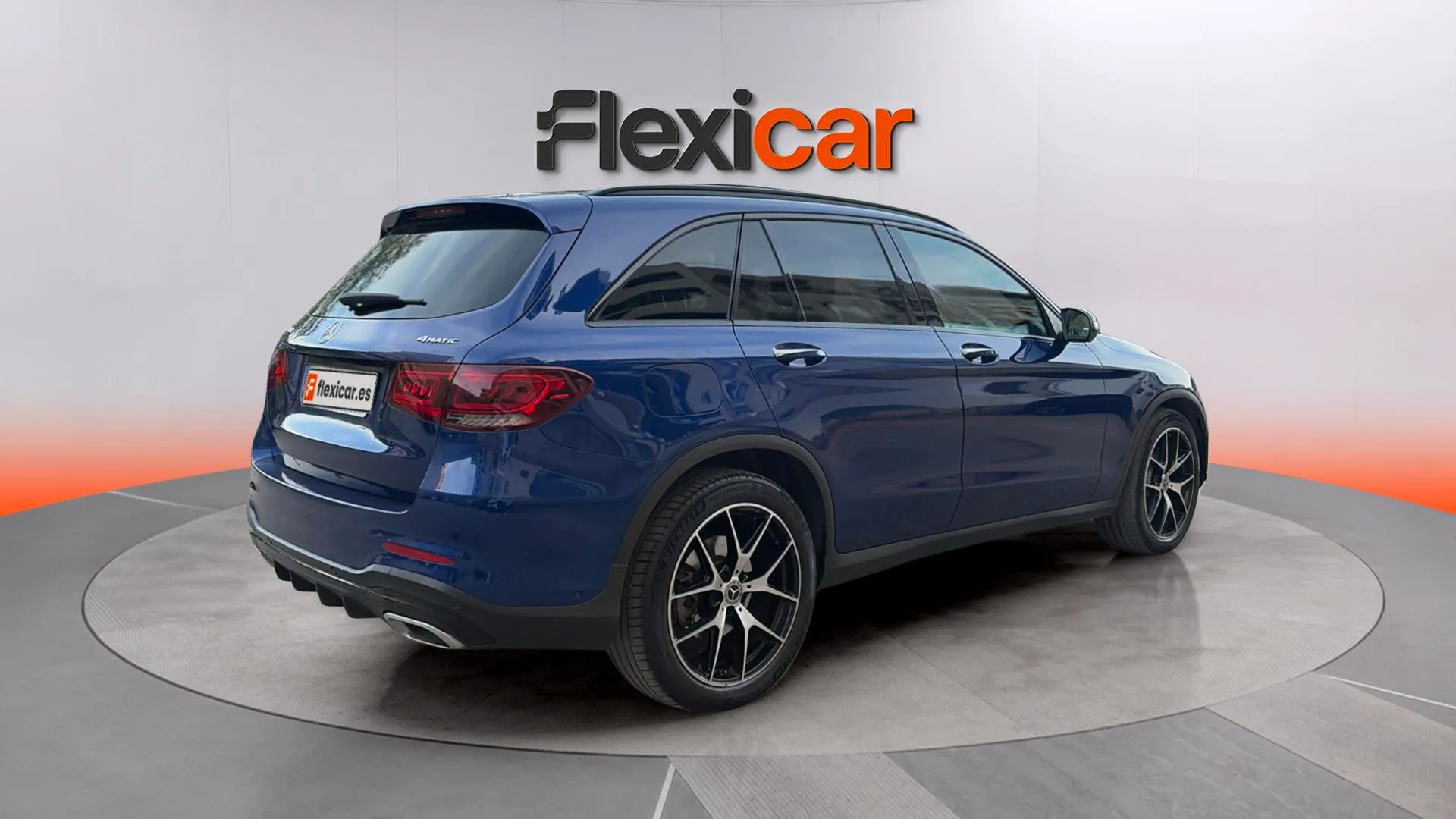 Mercedes-Benz GLC 300 d 4MATIC - foto 7