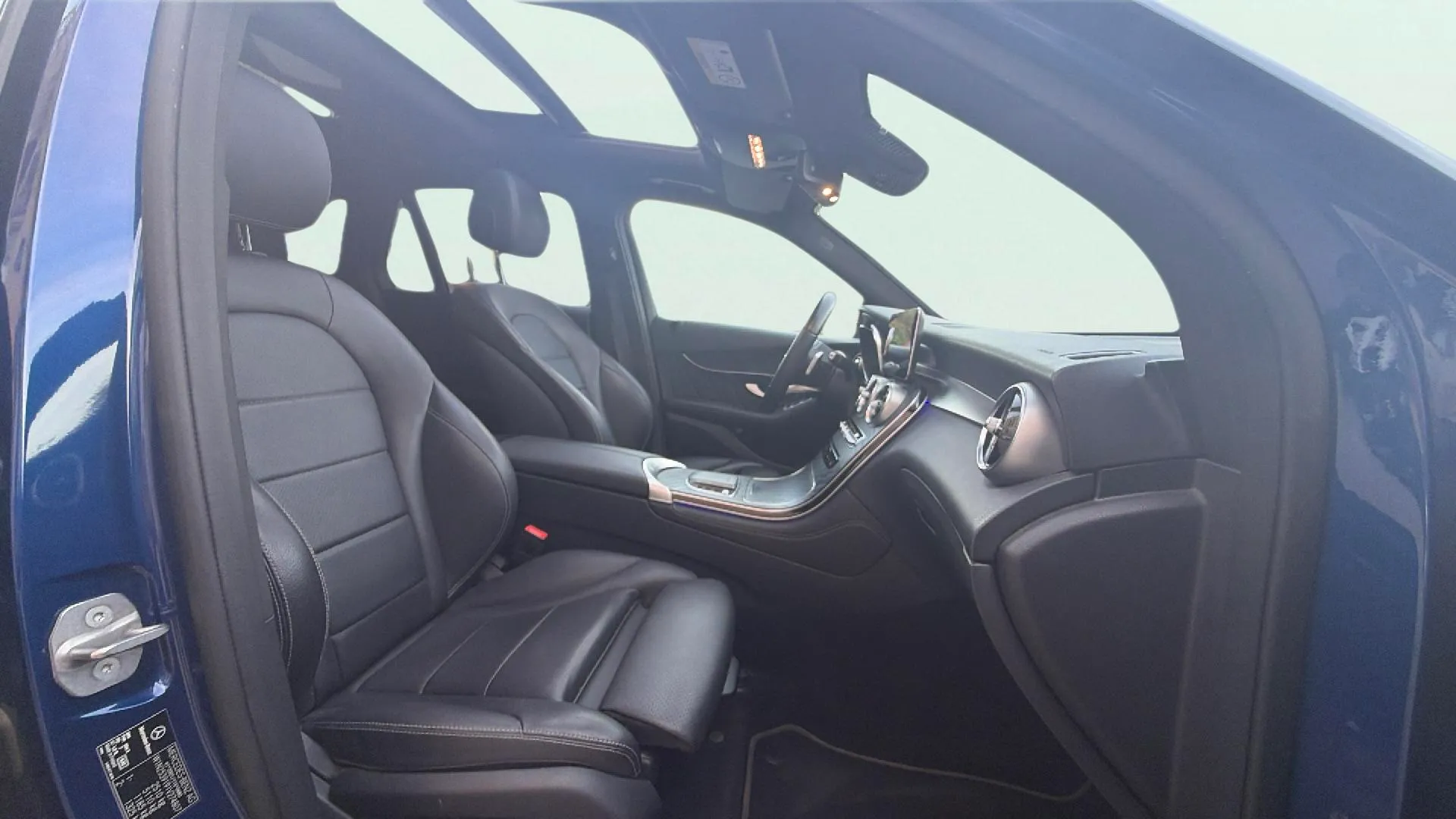 Mercedes-Benz GLC 300 d 4MATIC - foto 13