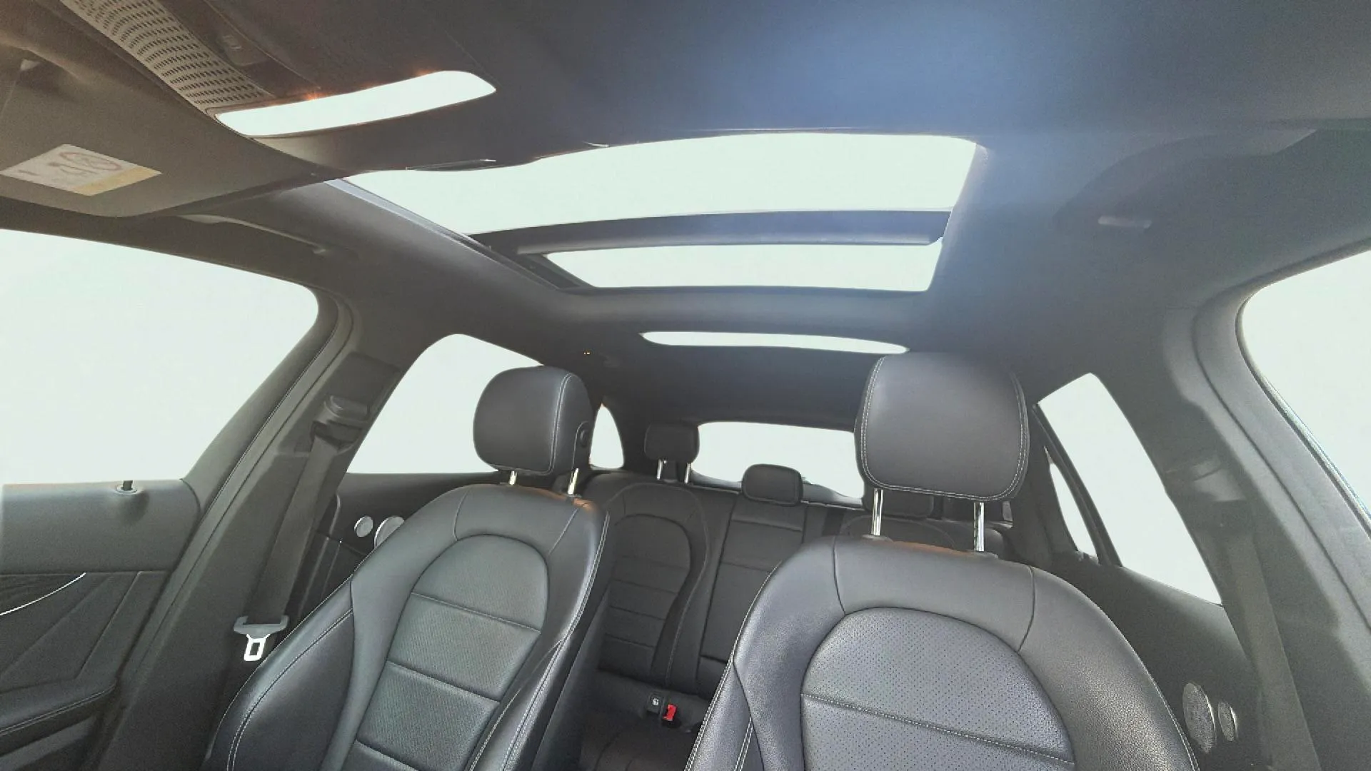 Mercedes-Benz GLC 300 d 4MATIC - foto 19
