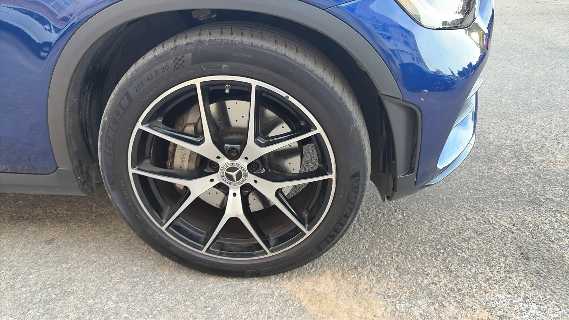 Mercedes-Benz GLC 300 d 4MATIC - foto 17