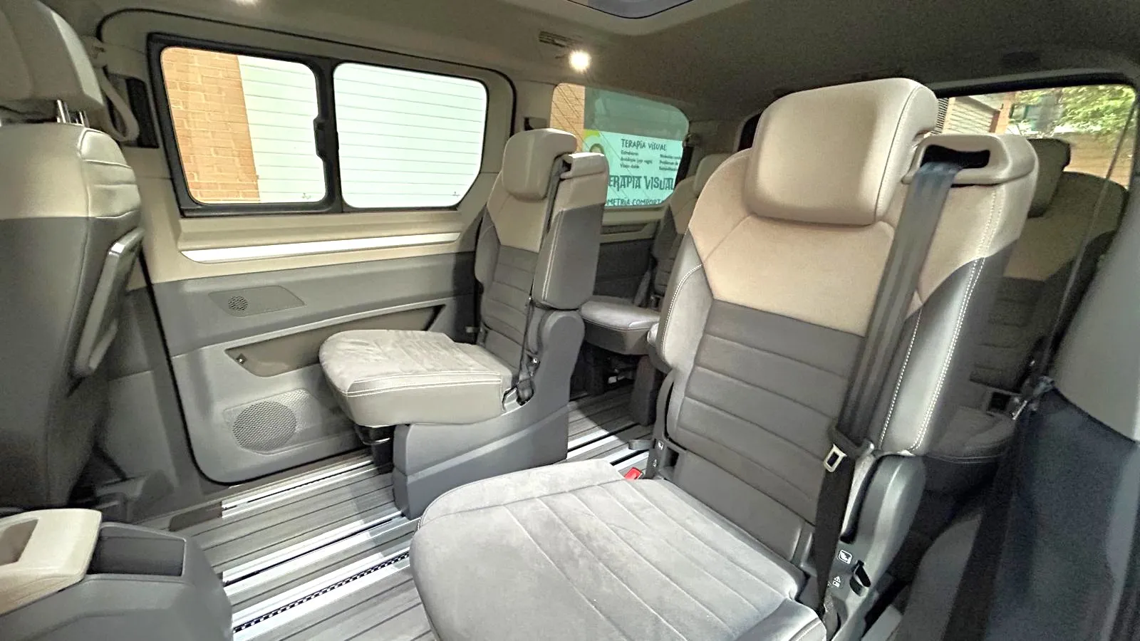 Volkswagen Multivan 2.0 TDI DSG B.Larga - foto 6