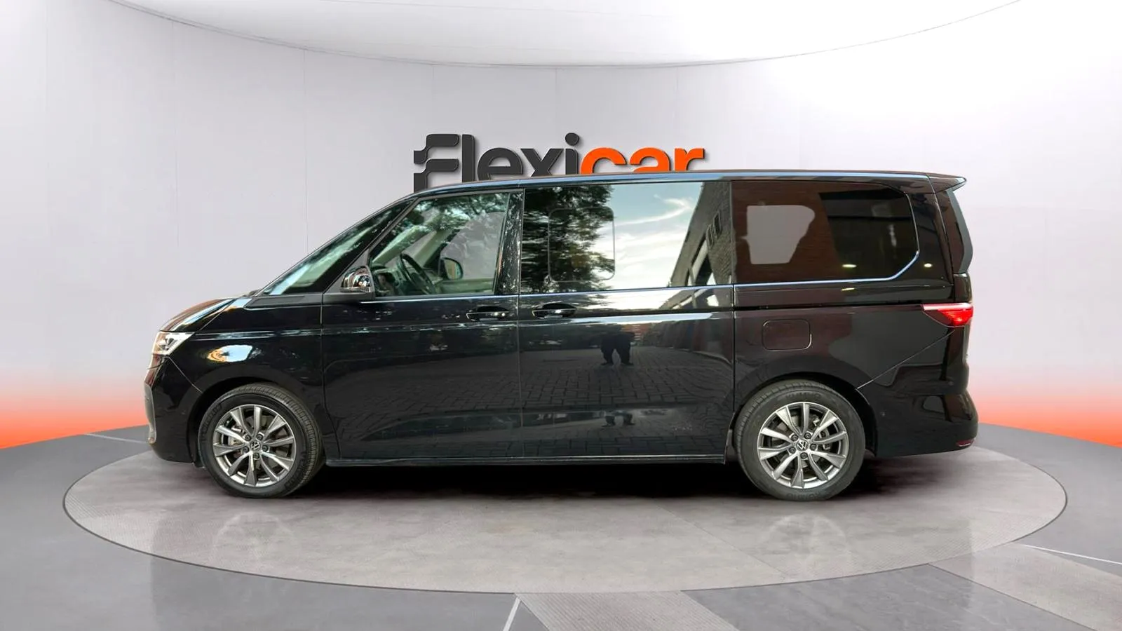 Volkswagen Multivan 2.0 TDI DSG B.Larga - foto 3