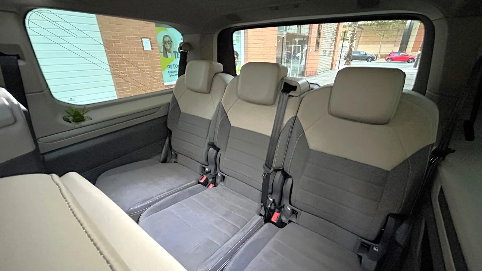 Volkswagen Multivan 2.0 TDI DSG B.Larga - foto 7