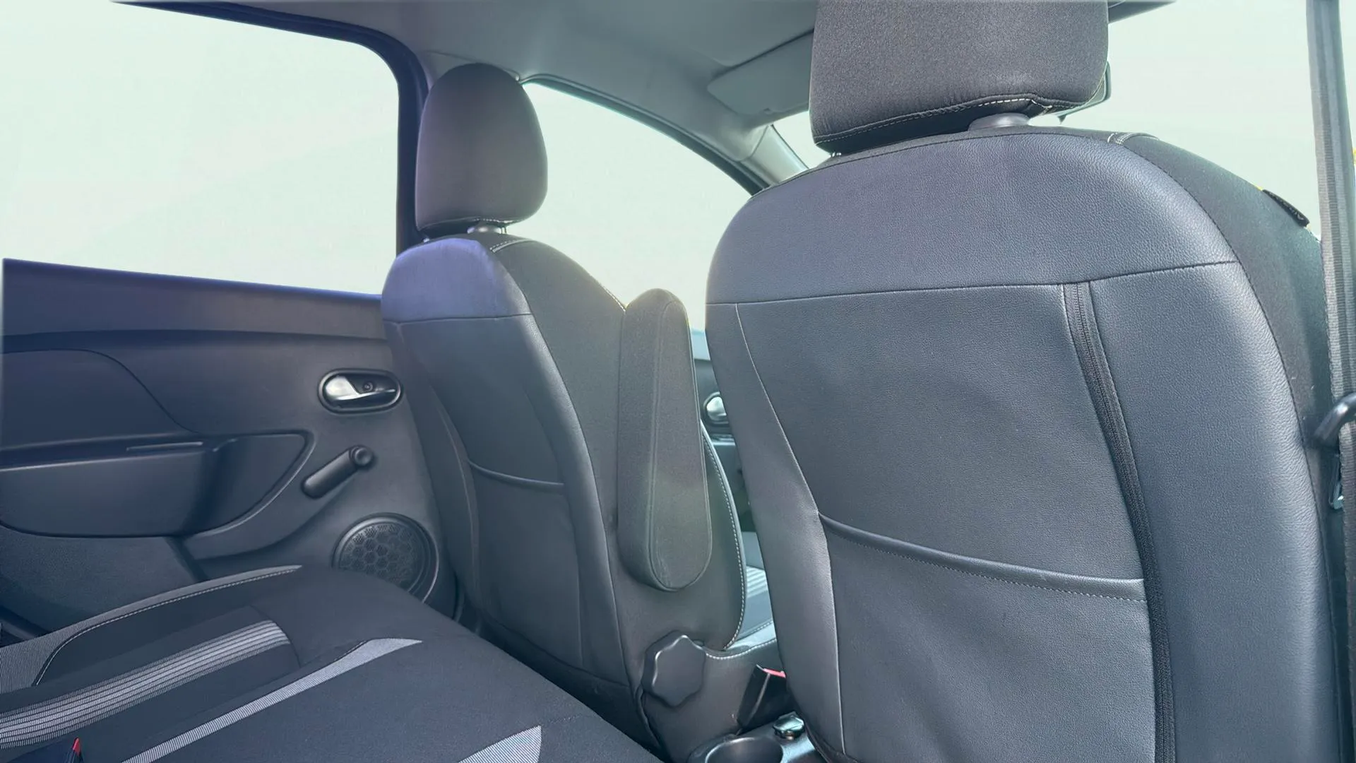 Dacia Sandero Serie Limitada 2019 TCe 18 - foto 16