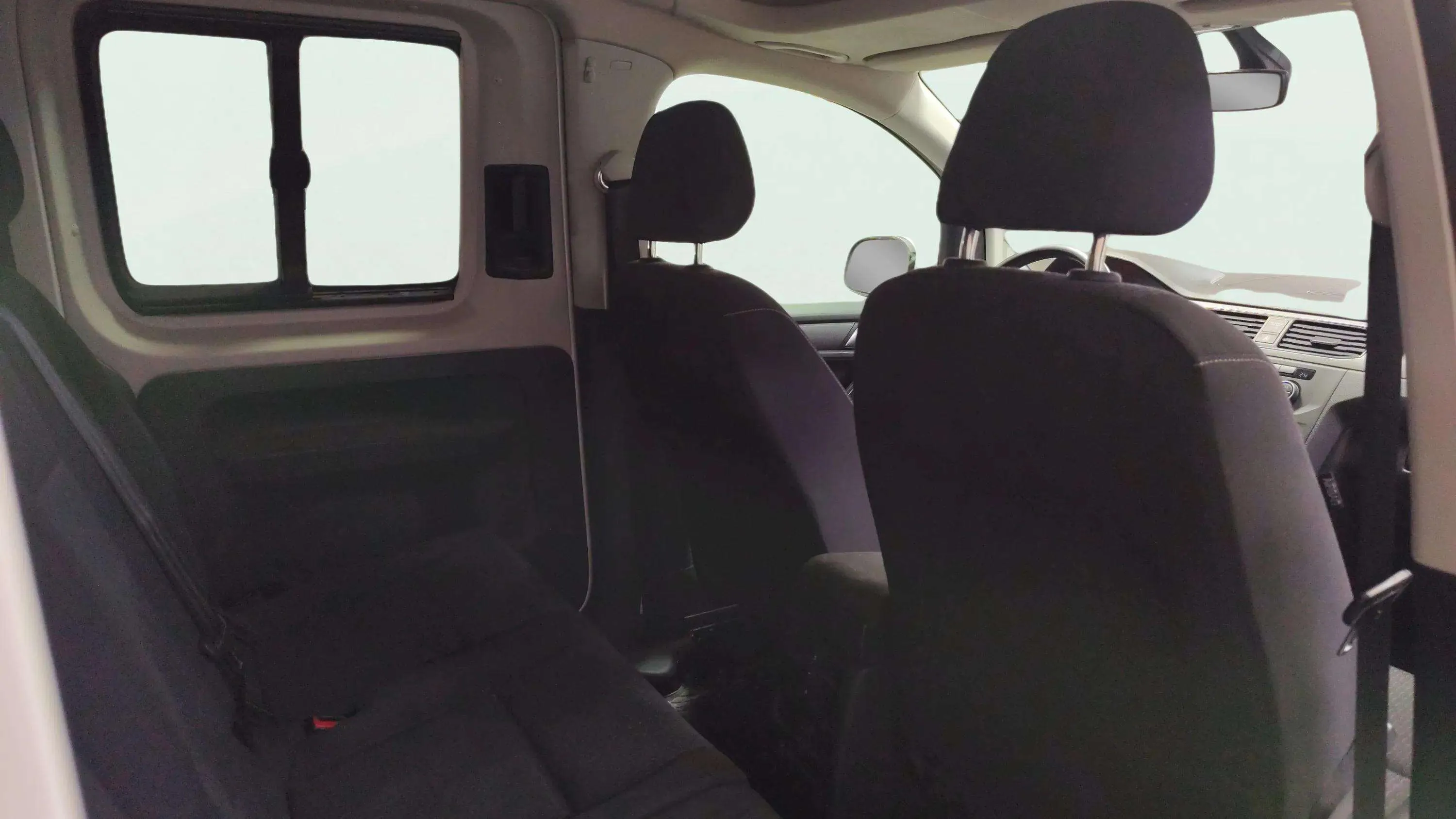 Volkswagen Caddy Comfortline 2.0 TDI BMT - foto 19