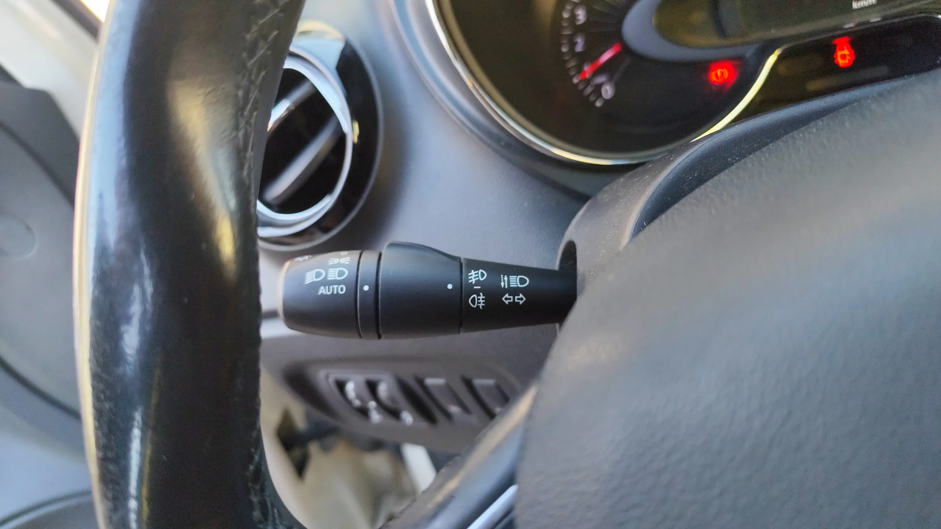Renault Captur Expression - foto 14