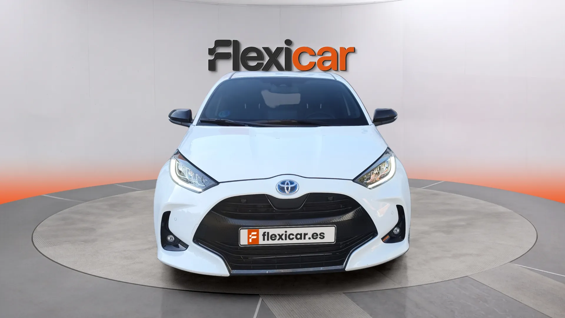 Toyota Yaris 1.5 120H Style Plus - foto 2