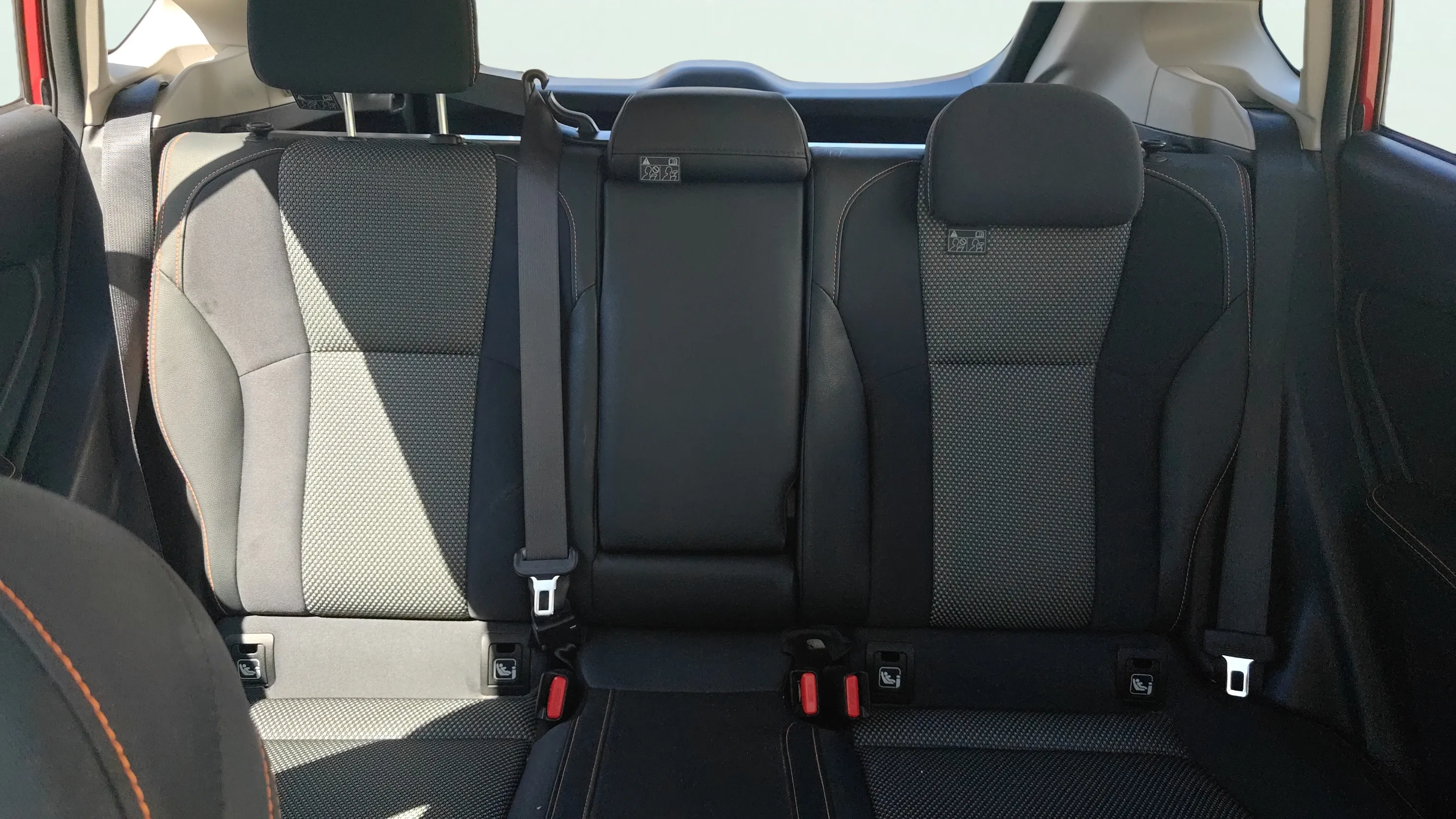 Subaru XV 1.6i Executive Plus - foto 15