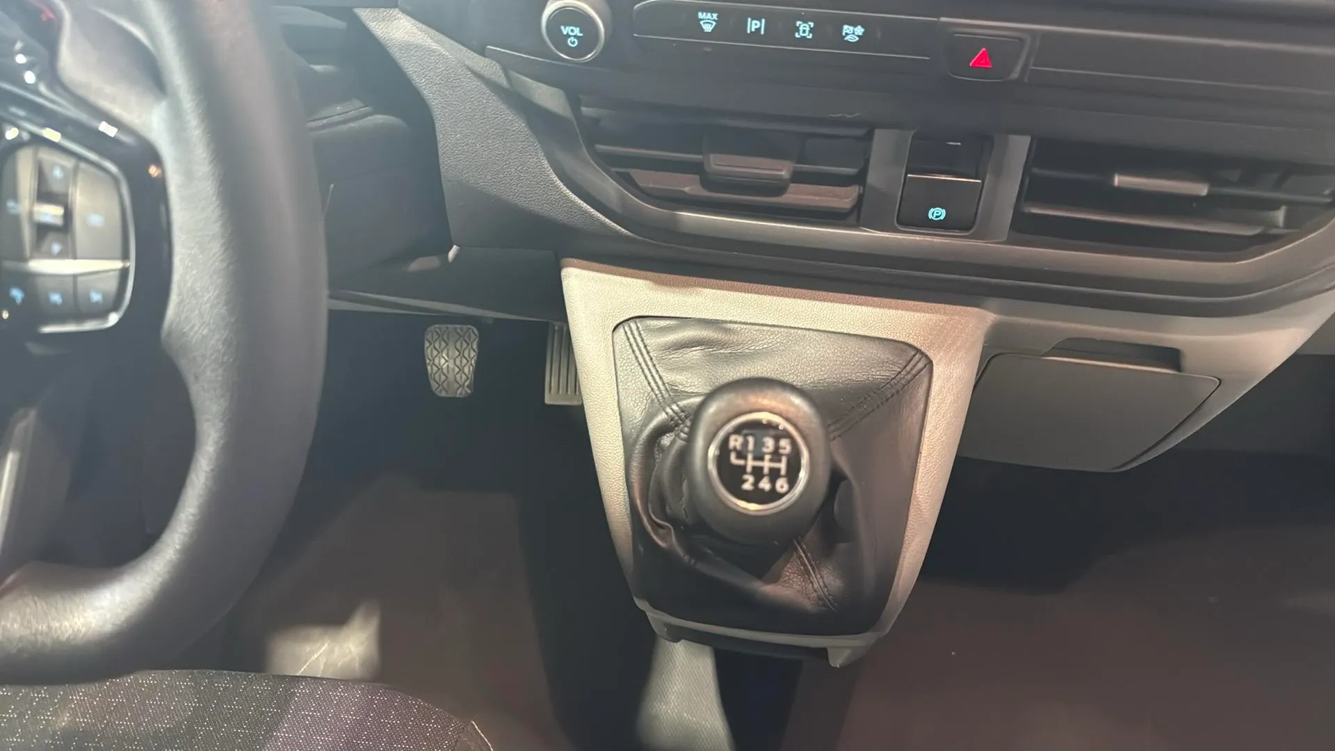 Ford Transit Custom 2.0 - foto 16