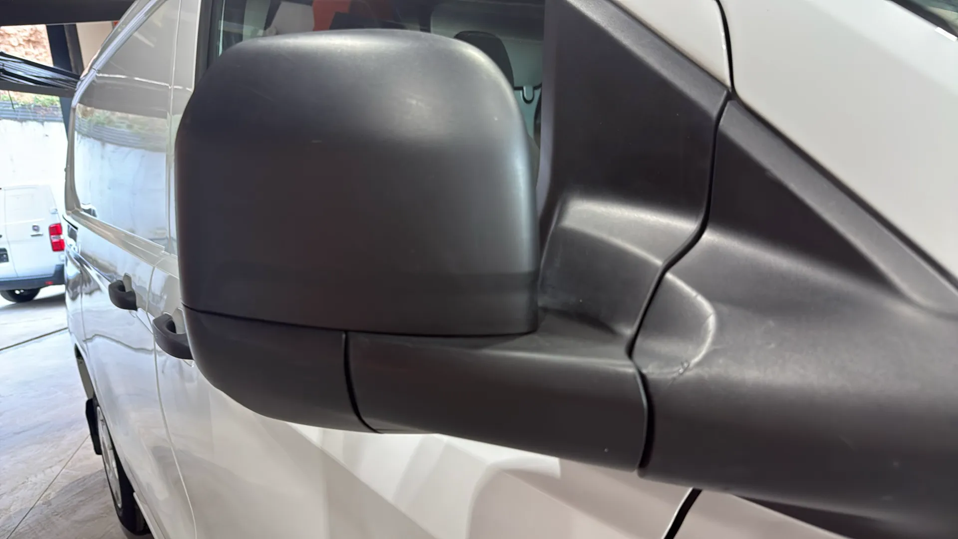 Ford Transit Custom 2.0 - foto 24