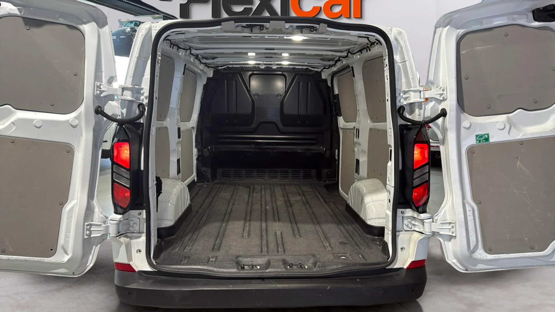 Ford Transit Custom 2.0 - foto 27